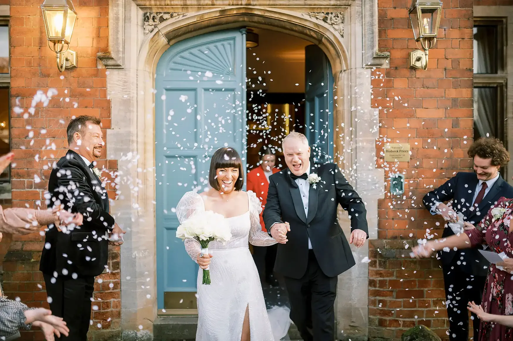 Christmas Lights & Black Tie: Lyndsey & Berkley’s Winter Wedding at Hodsock Priory