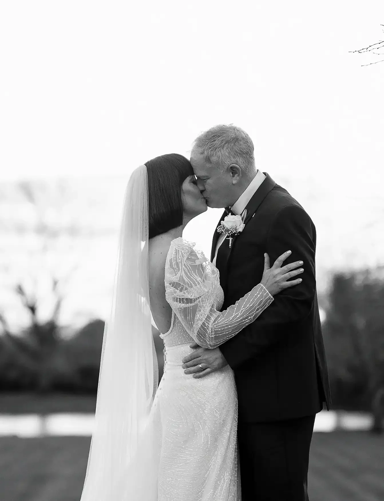 Christmas Lights & Black Tie: Lyndsey & Berkley’s Winter Wedding at Hodsock Priory