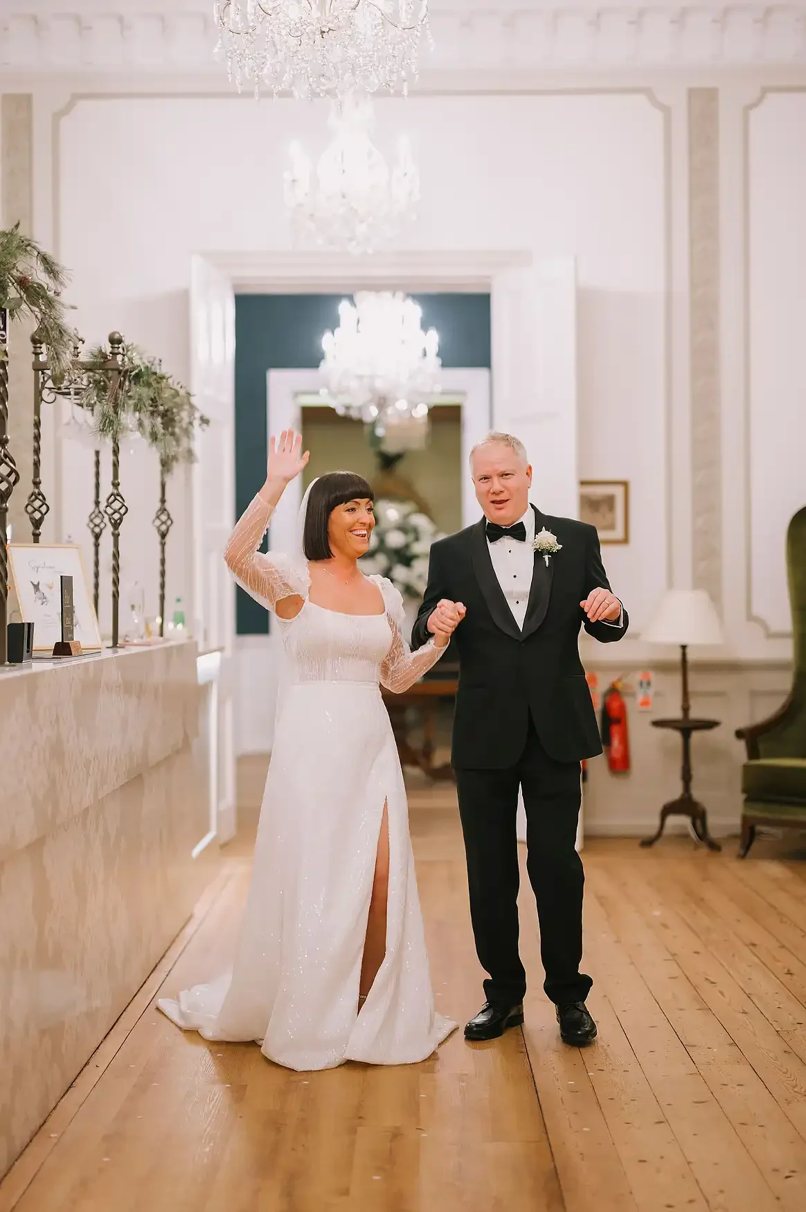 Christmas Lights & Black Tie: Lyndsey & Berkley’s Winter Wedding at Hodsock Priory