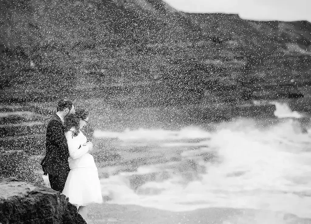 Filey brigg wedding  Eleopment photographer052.webp