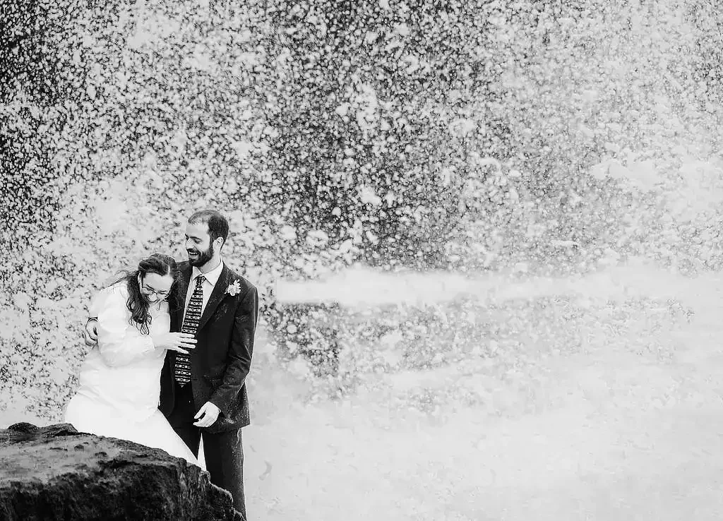 Filey brigg wedding  Eleopment photographer057.webp