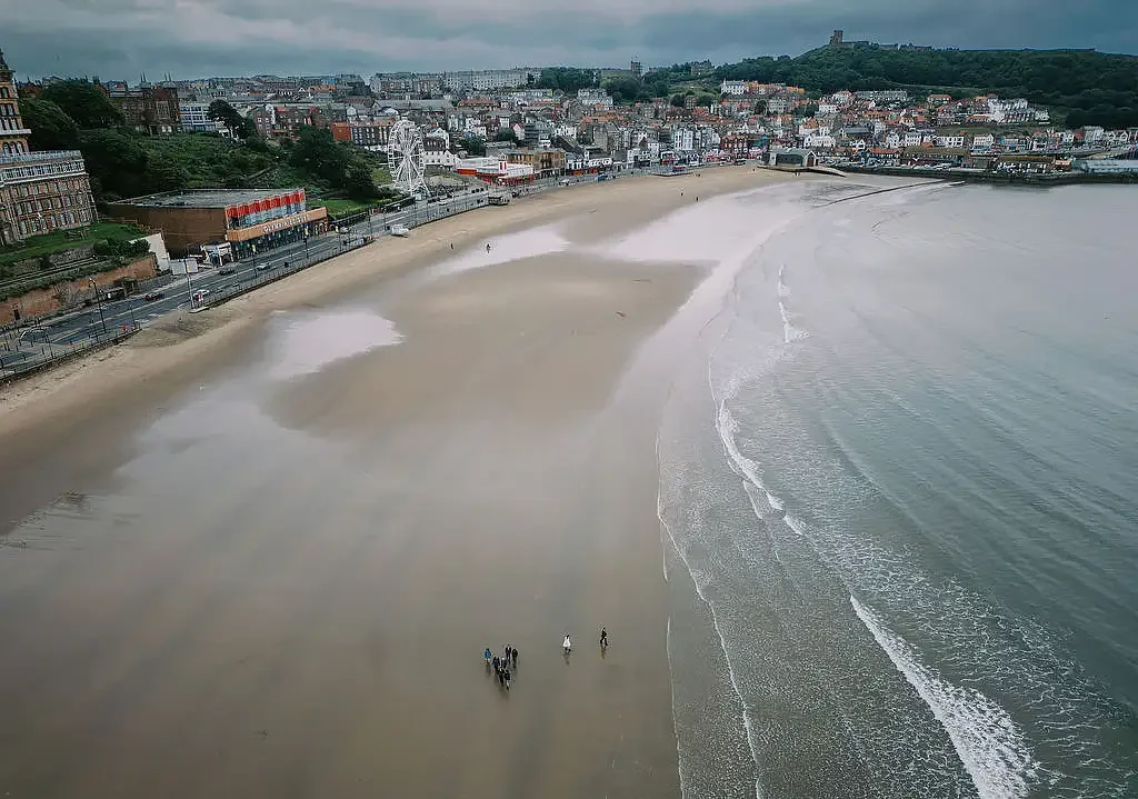Filey brigg wedding  Eleopment photographer073.webp