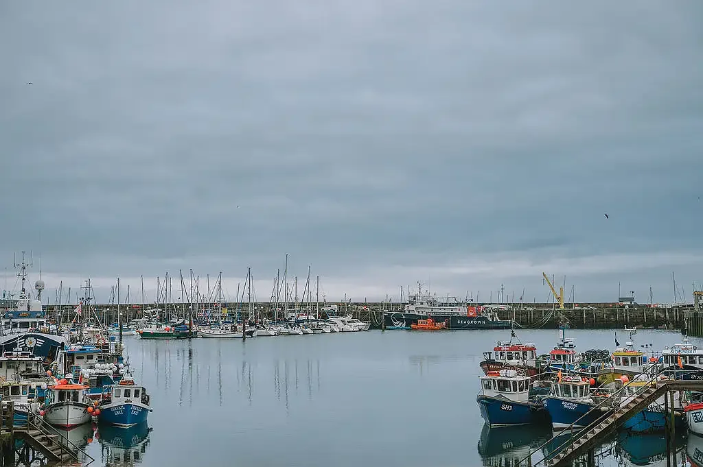 Filey brigg wedding  Eleopment photographer084.webp