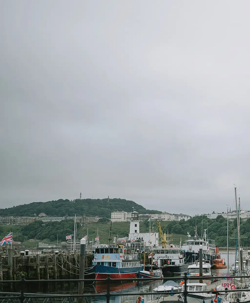 Filey brigg wedding  Eleopment photographer094.webp