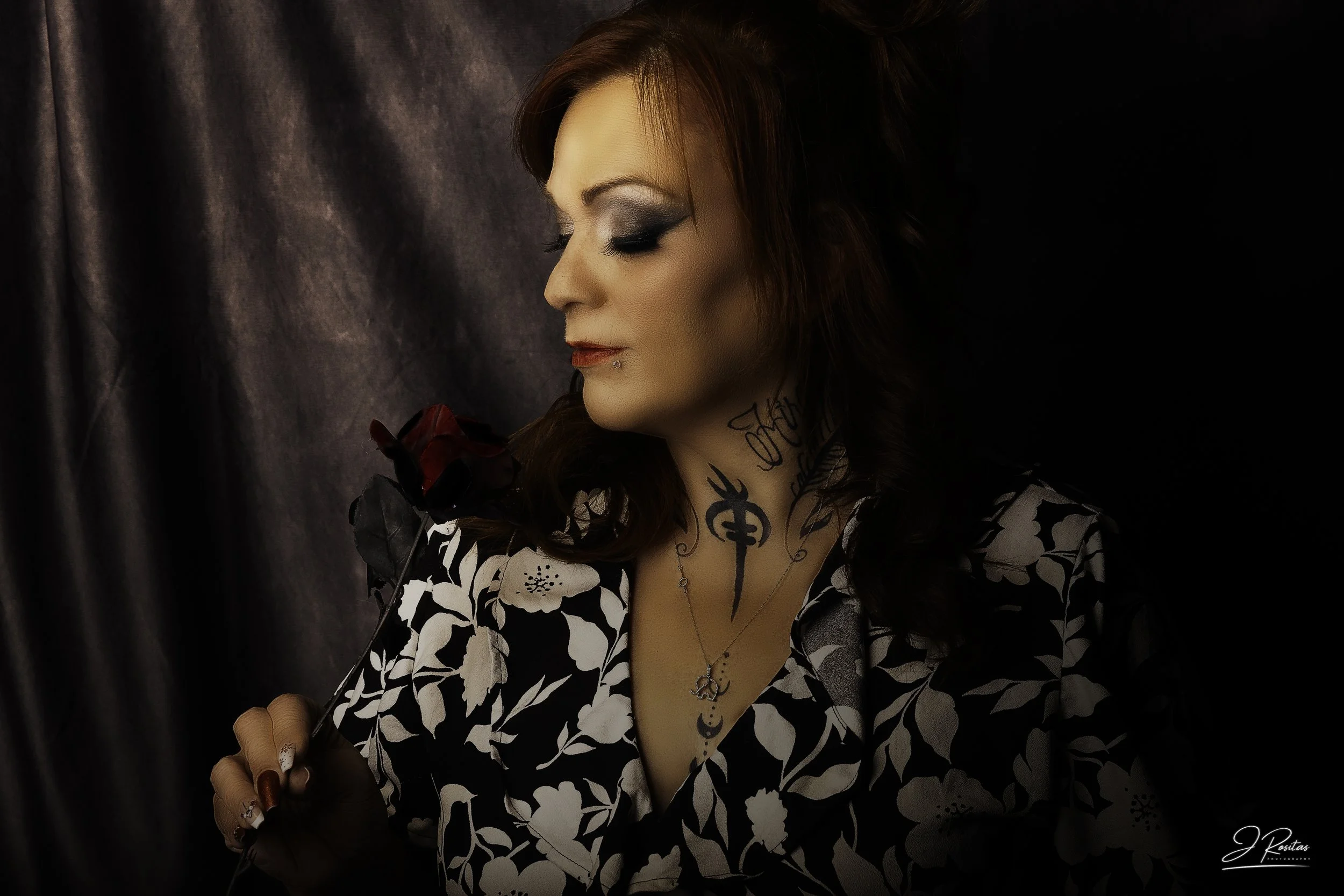 Val Portrait 3.jpg