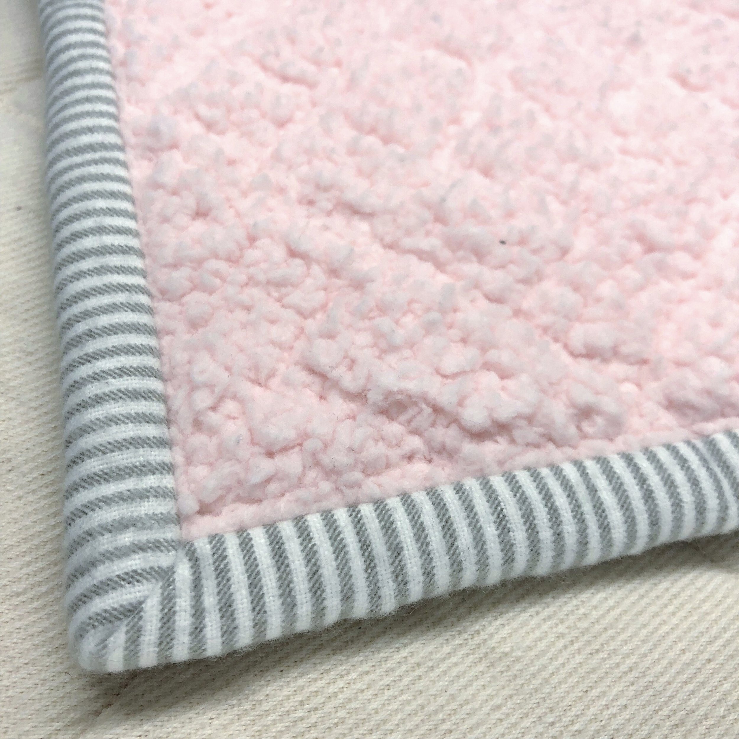 https://i.etsystatic.com/31382599/r/il/8fe566/6114691640/il_fullxfull.6114691640_pq33.jpg
