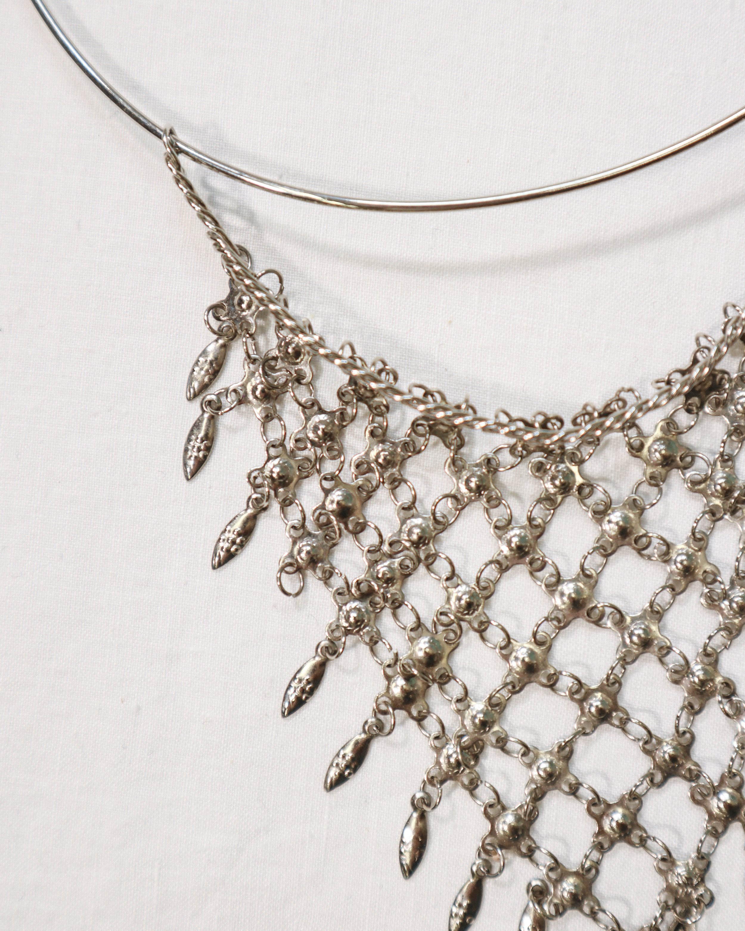 1960s-silver-chainmail-choker-4.jpg
