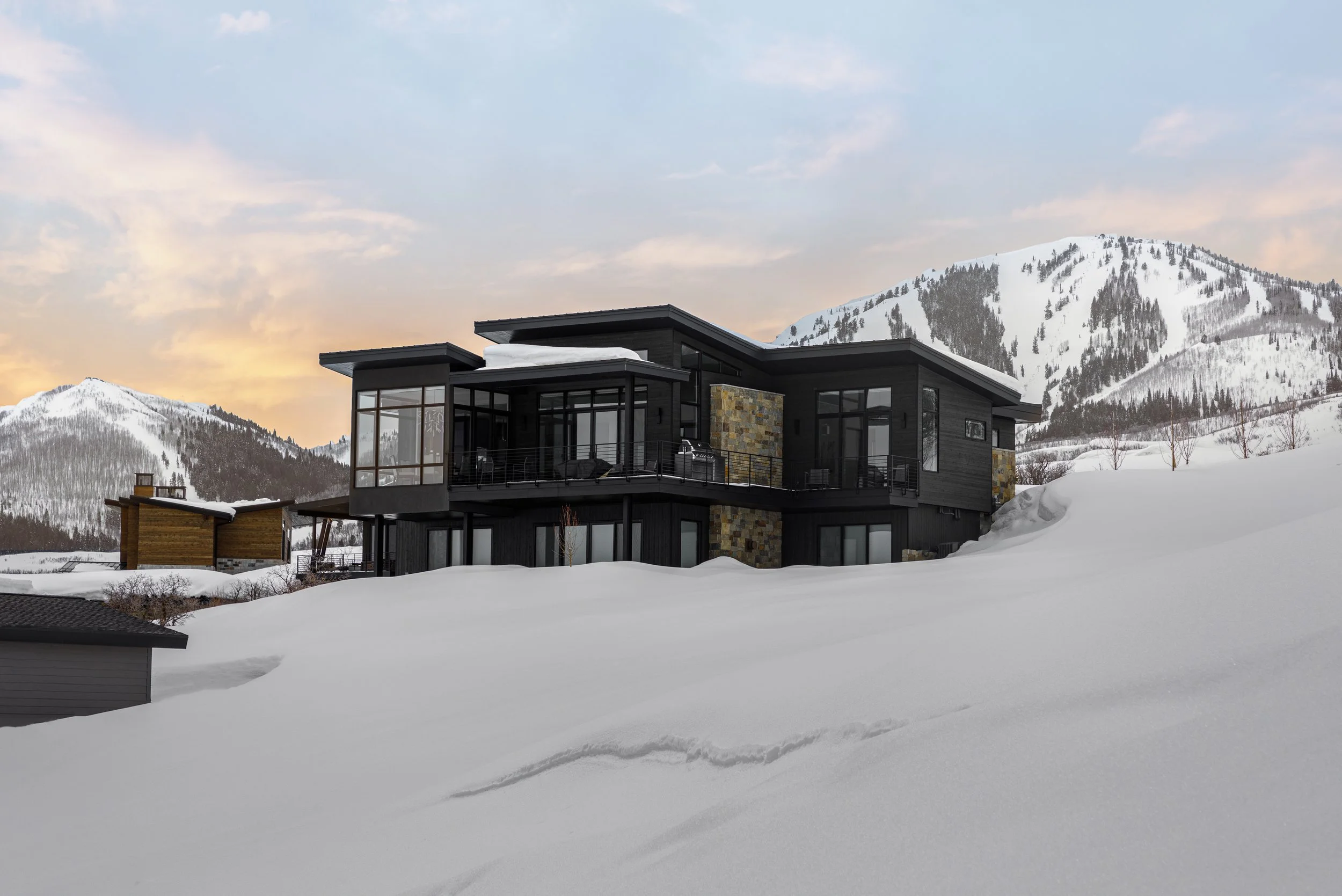 NEW EXTERIOR PORTFOLIO-2.jpg