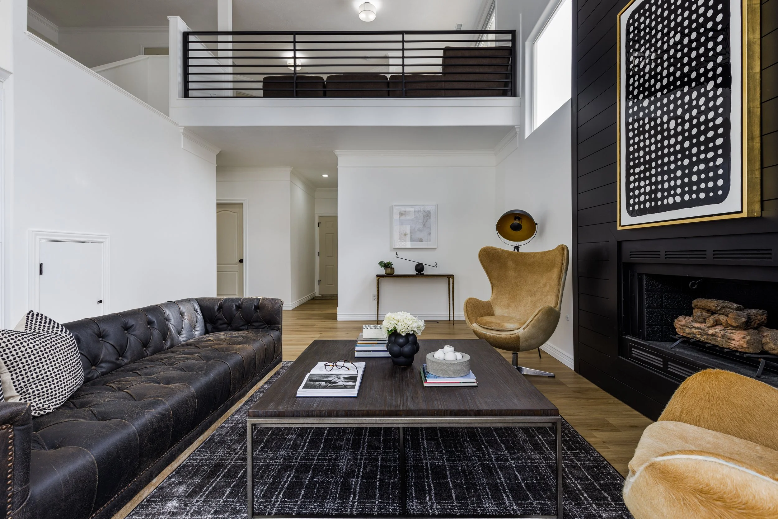 RIVERTON FLIP STAGED-25.jpg