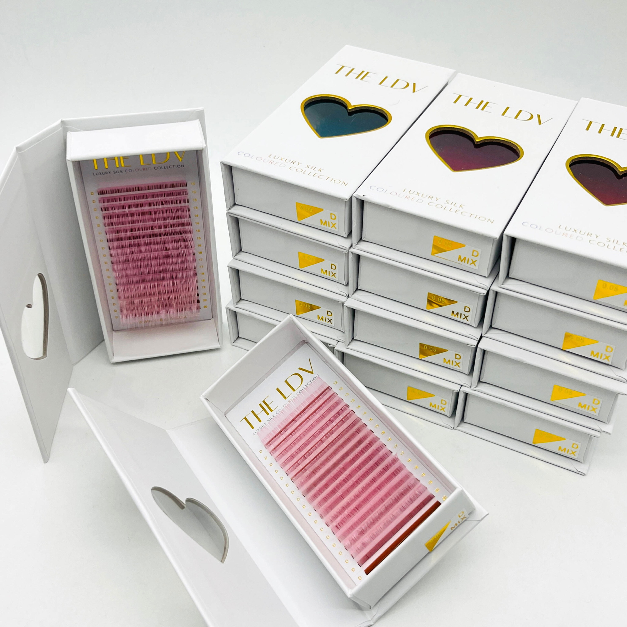COLOURED LASHES