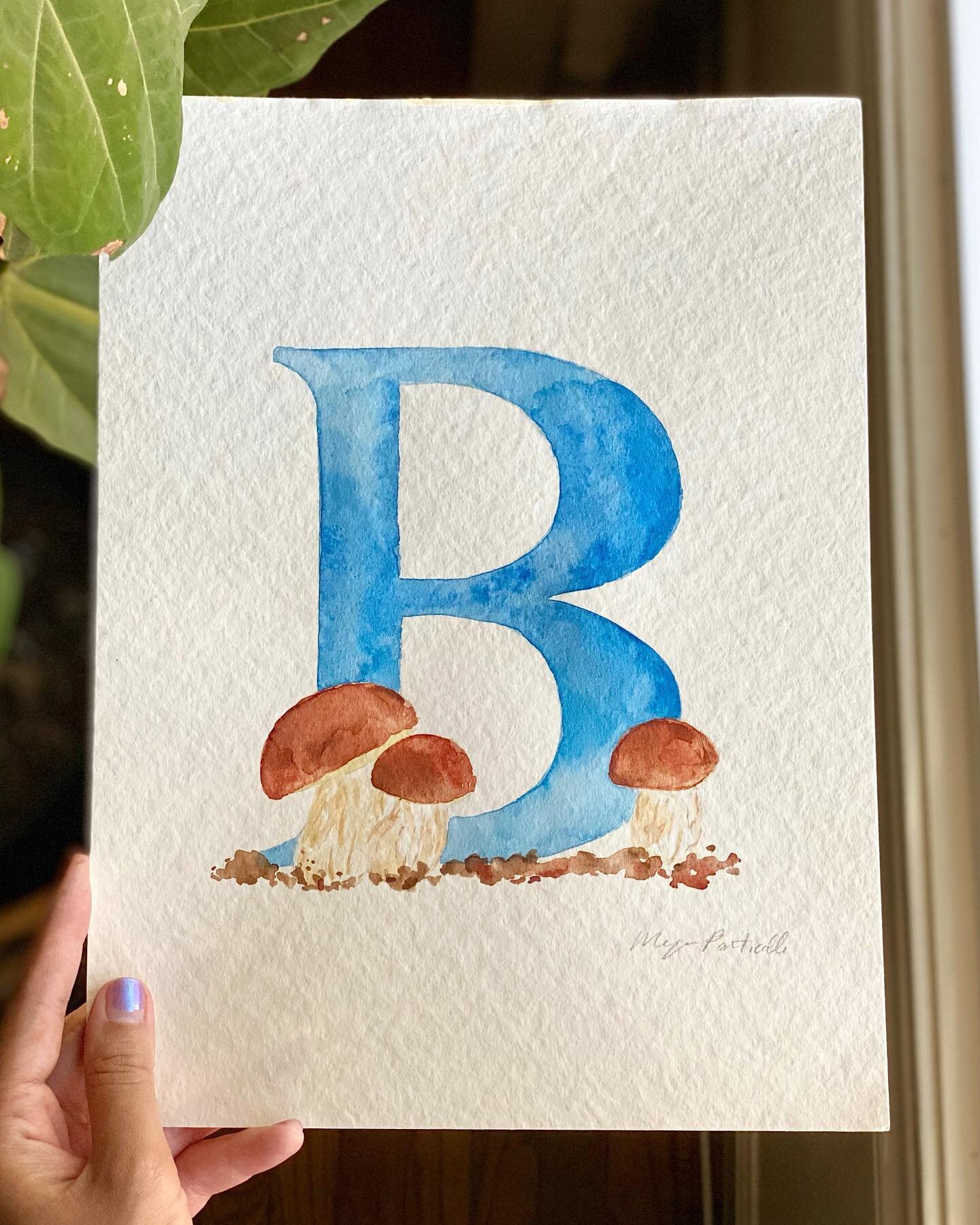 I love it so much! Little Bebe Boletes are the perfect touch for this monogram&hellip; and I am obsessed. Do I need to make more?&hellip; so many letters left in the alphabet, right @secretlifeofbledsoes ? 🤩 Happy weekend! 🌲💙🍄
.
.
.
.
.
.
.

#wat