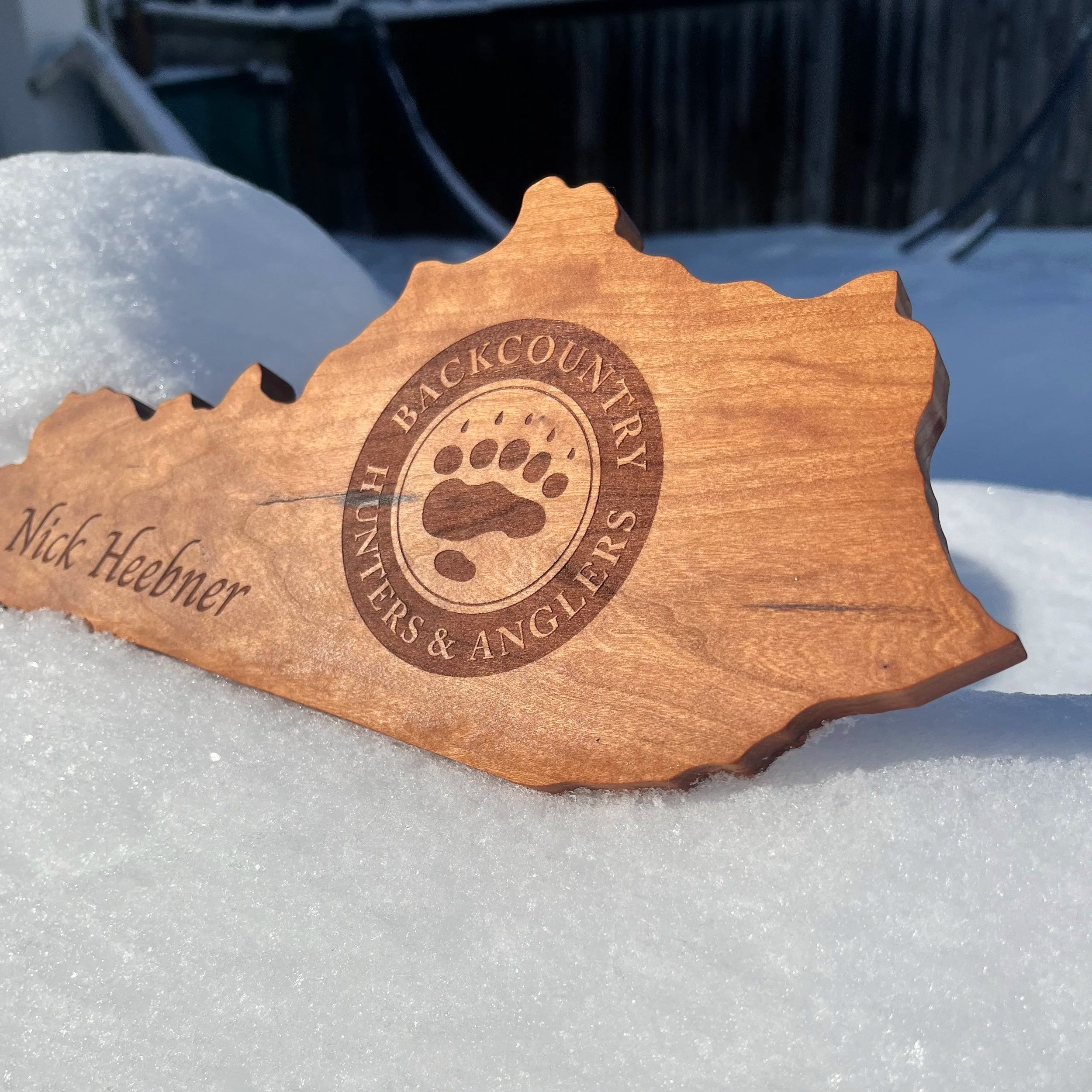 Hanging wall plaque with LASER engraving