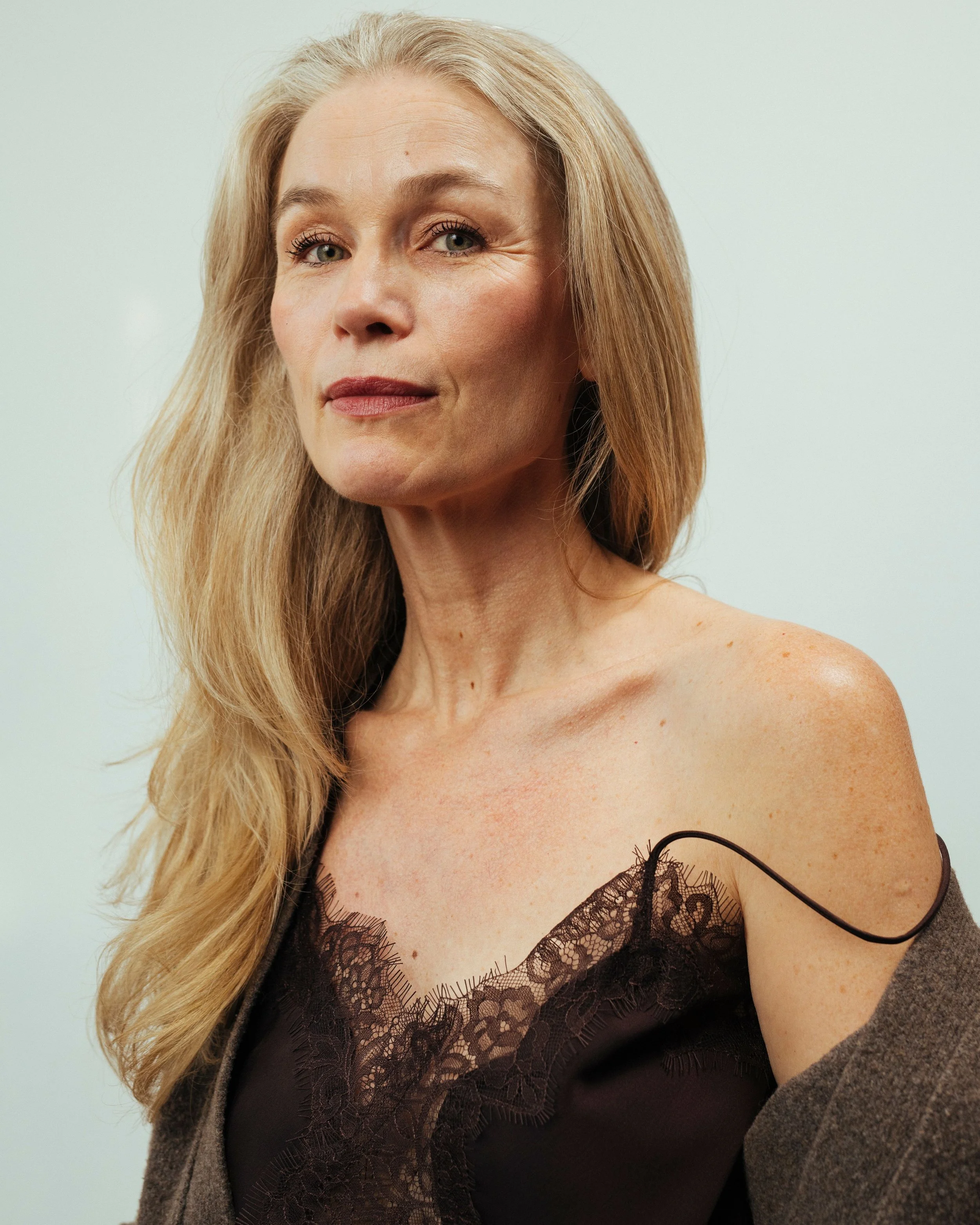 17-lindsay-owen-main-book.jpg