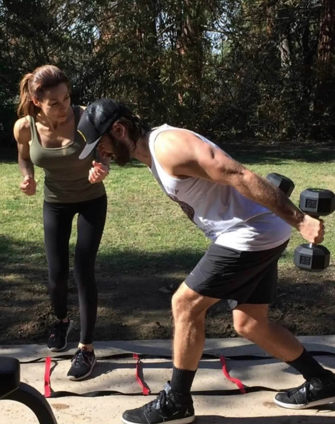 Yael personal trainer - Calabasas California - This is a photo of a client showing a workout durning a 1 on 1 private lesson at a customers home.