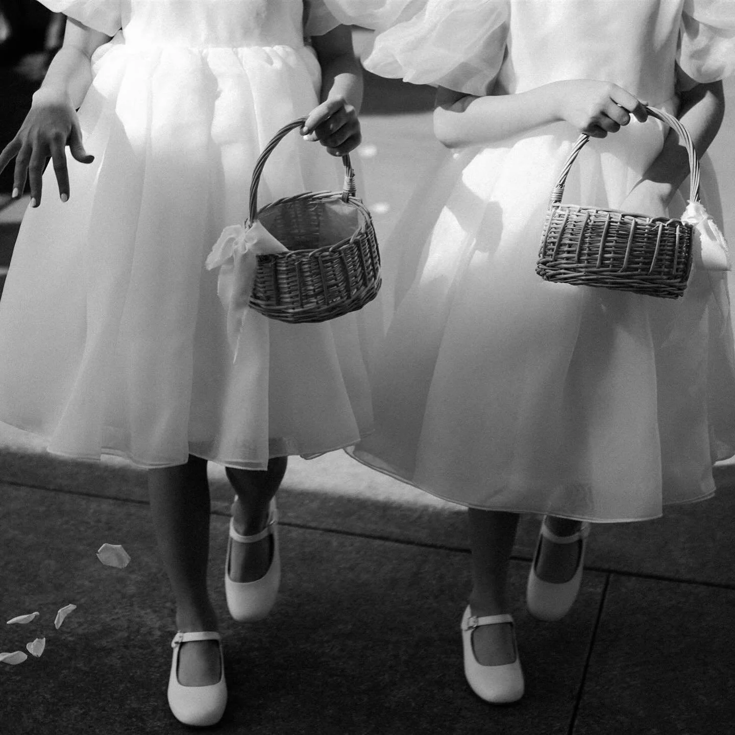 b&w ceremony moments