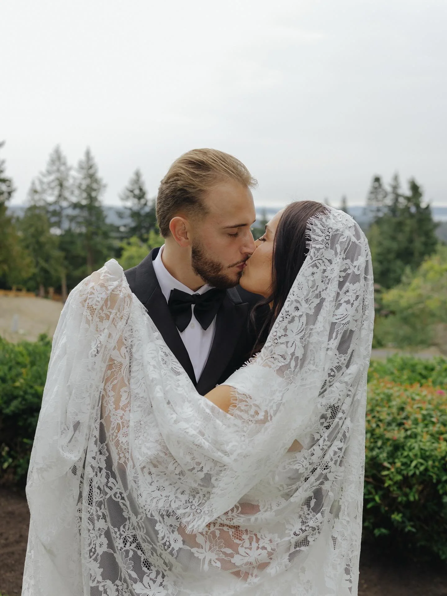 Introducing the the new Mr &amp; Mrs Stashko !!

Venue: @scimitarridgeranch

&bull;

&bull; 
#seattlewedding #portlandbride #oregonwedding #pacificnorthwestlove #seattlephotographer #pnwwedding #couplesinlove #weddingvibes #seattlevideography #pacifi