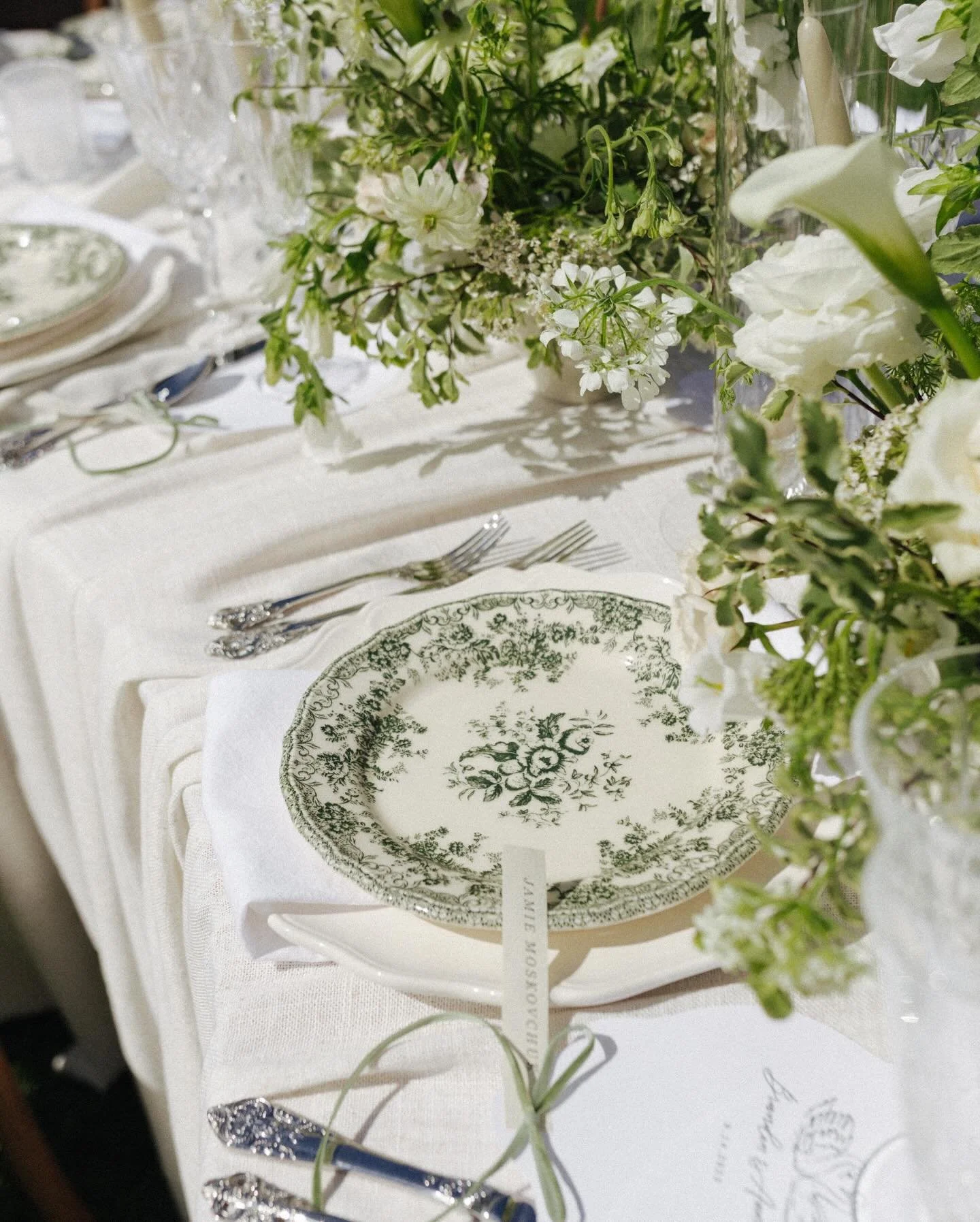 Anna &amp; Branden 🥂 | Northern California 

Finally got to finish this couples beautiful wedding galley! Literally such a dream day 🥹

Venue @cavaignacestate 
Planner: @gracefulplanninganddesign
Photographer: @lizimages
Videographer @journeyweddin