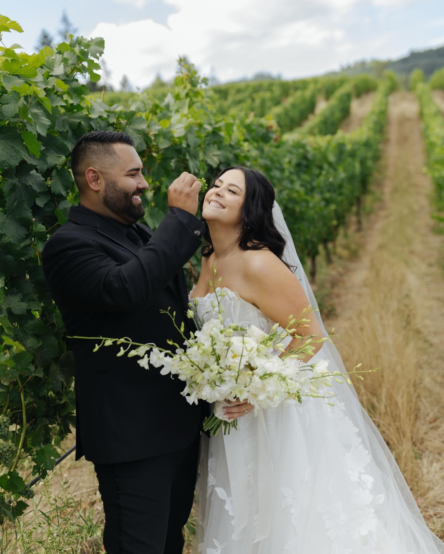 Jessica &amp; Rey | Oregon 

@zenithvineyard