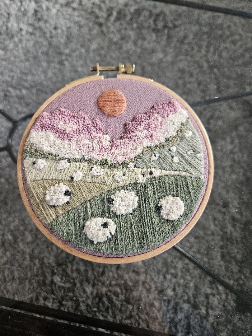 "Moutons" (projet du livre "Ma broderie nature") par Aurélie C-M.