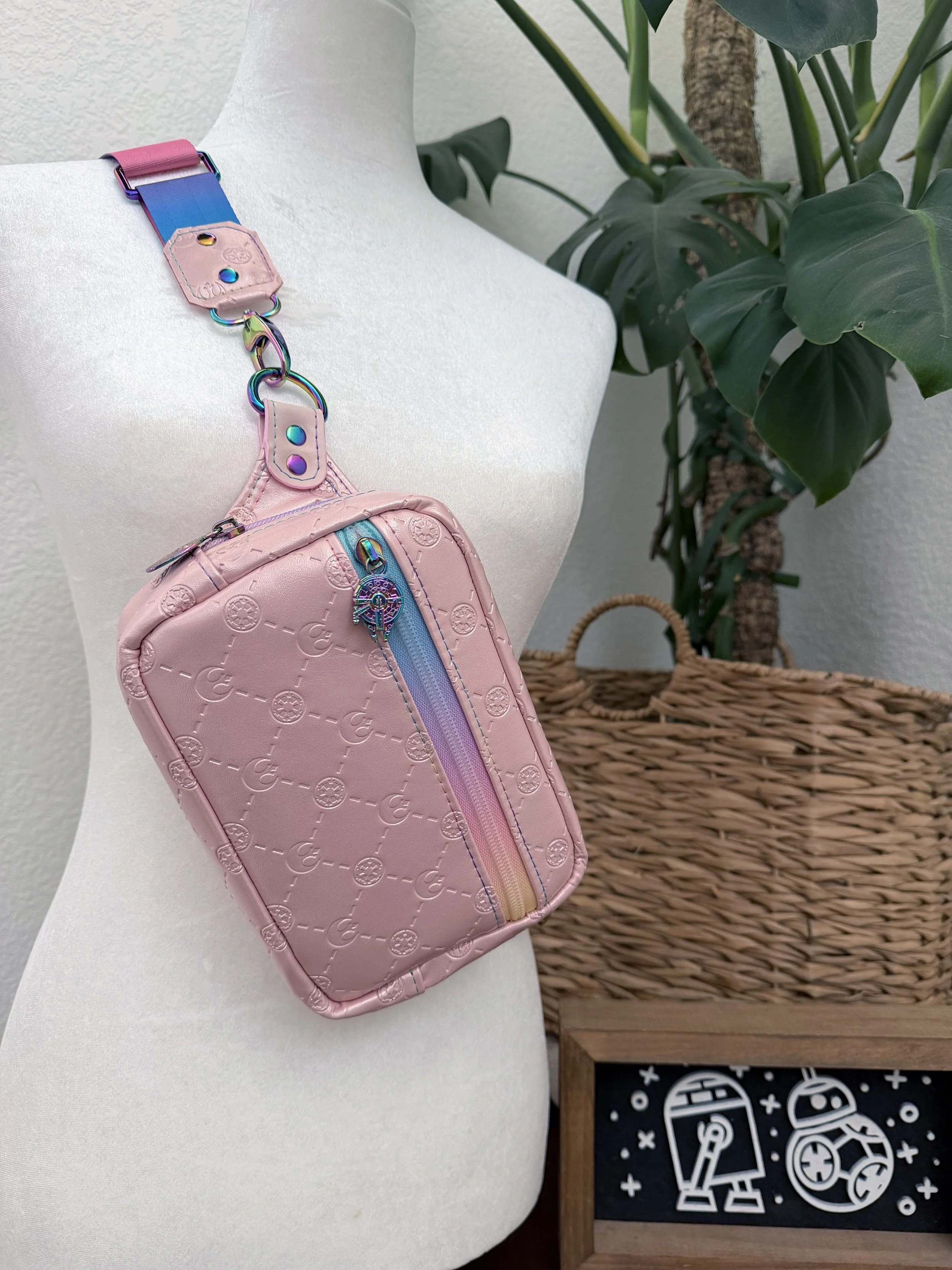 pastelsparklepinkrayna.jpg