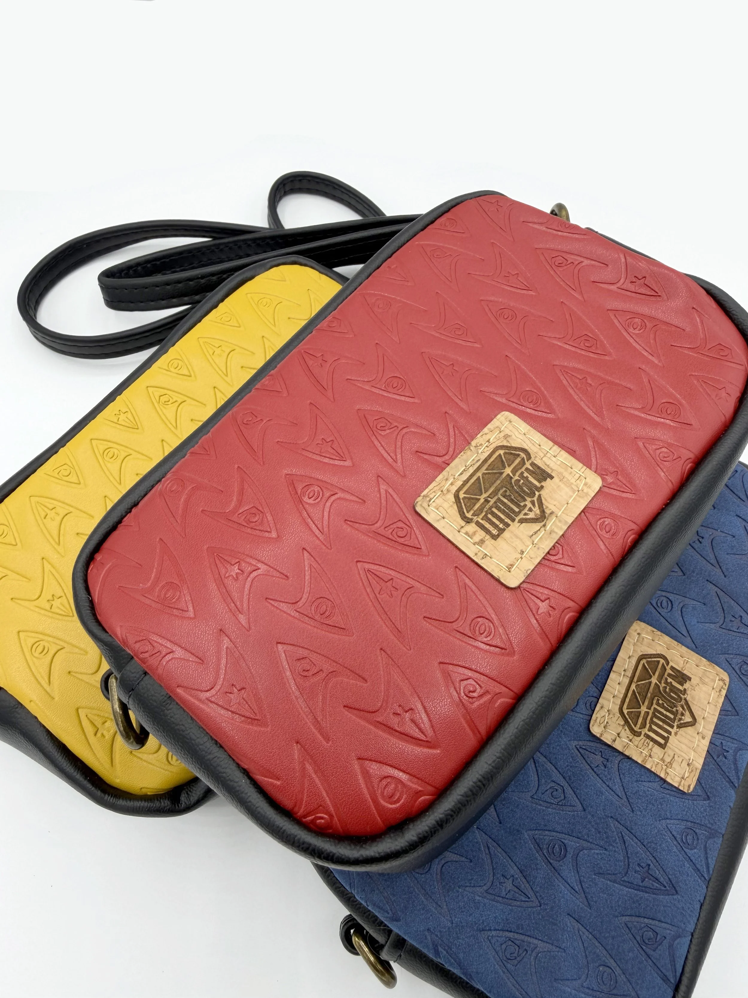 Trekkie Mini Cata Wristlet/Crossbody