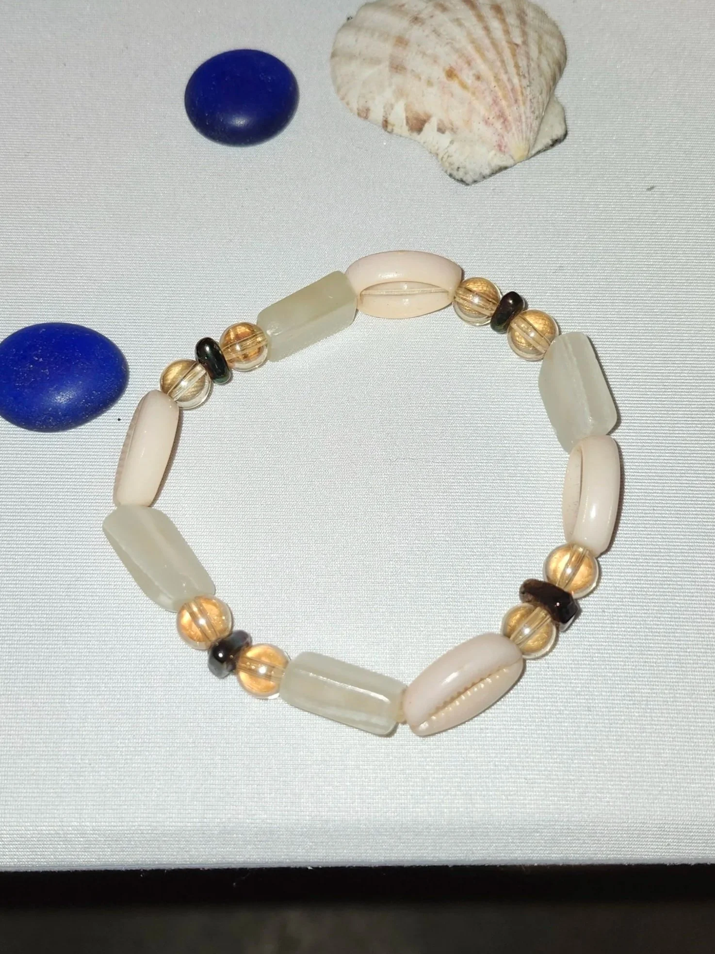 Peach Quartz & Cowrie Stretch Bracelet