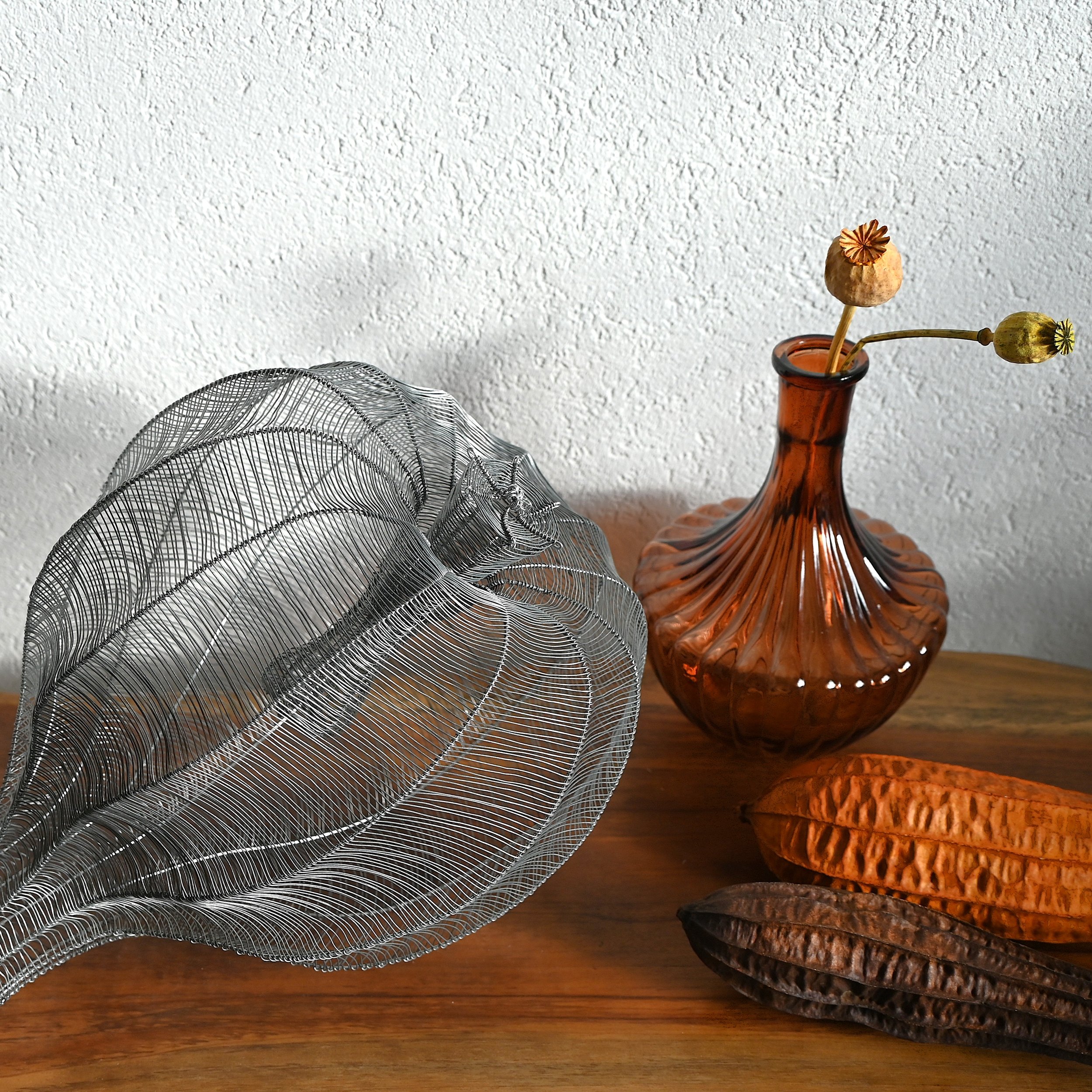 Drahtobjekt Maja Hochuli, majart.ch, Draht-Flecht-Kurse, Ateliermajart,
Draht-Kunst-Winterthur, Kunst-im-Garten, Schneckenhaus-aus-Draht, Draht-Korb