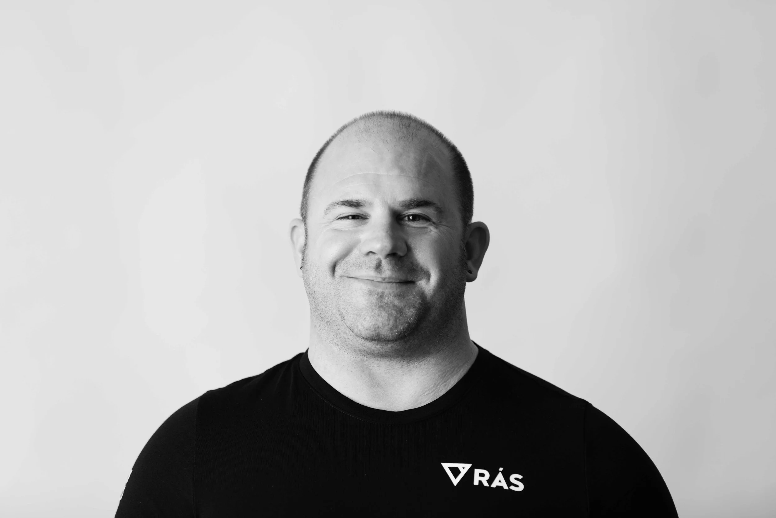 MT - 2023_Profile Picture_V1.jpg