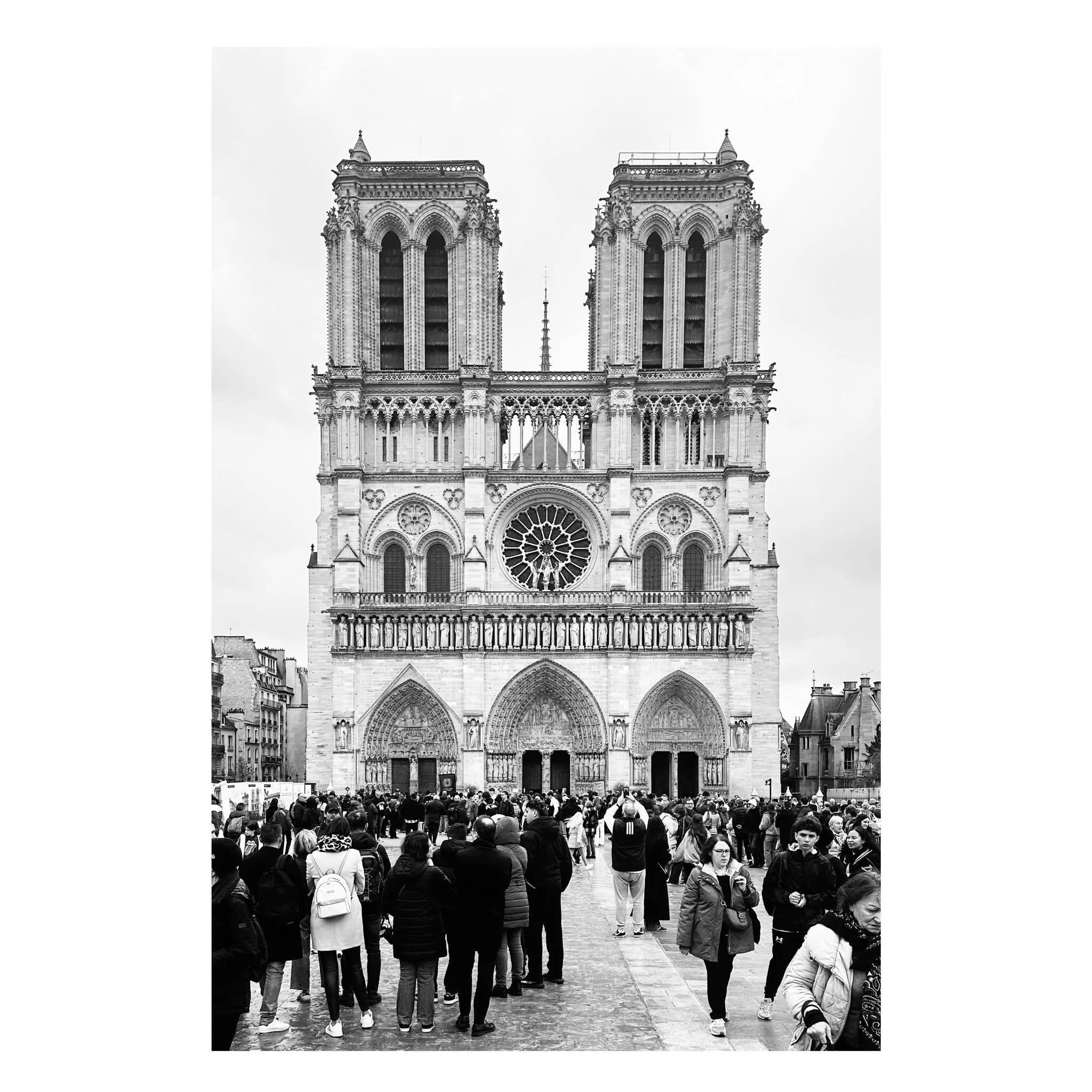 2026.  Cath&eacute;drale Notre-Dame, Paris