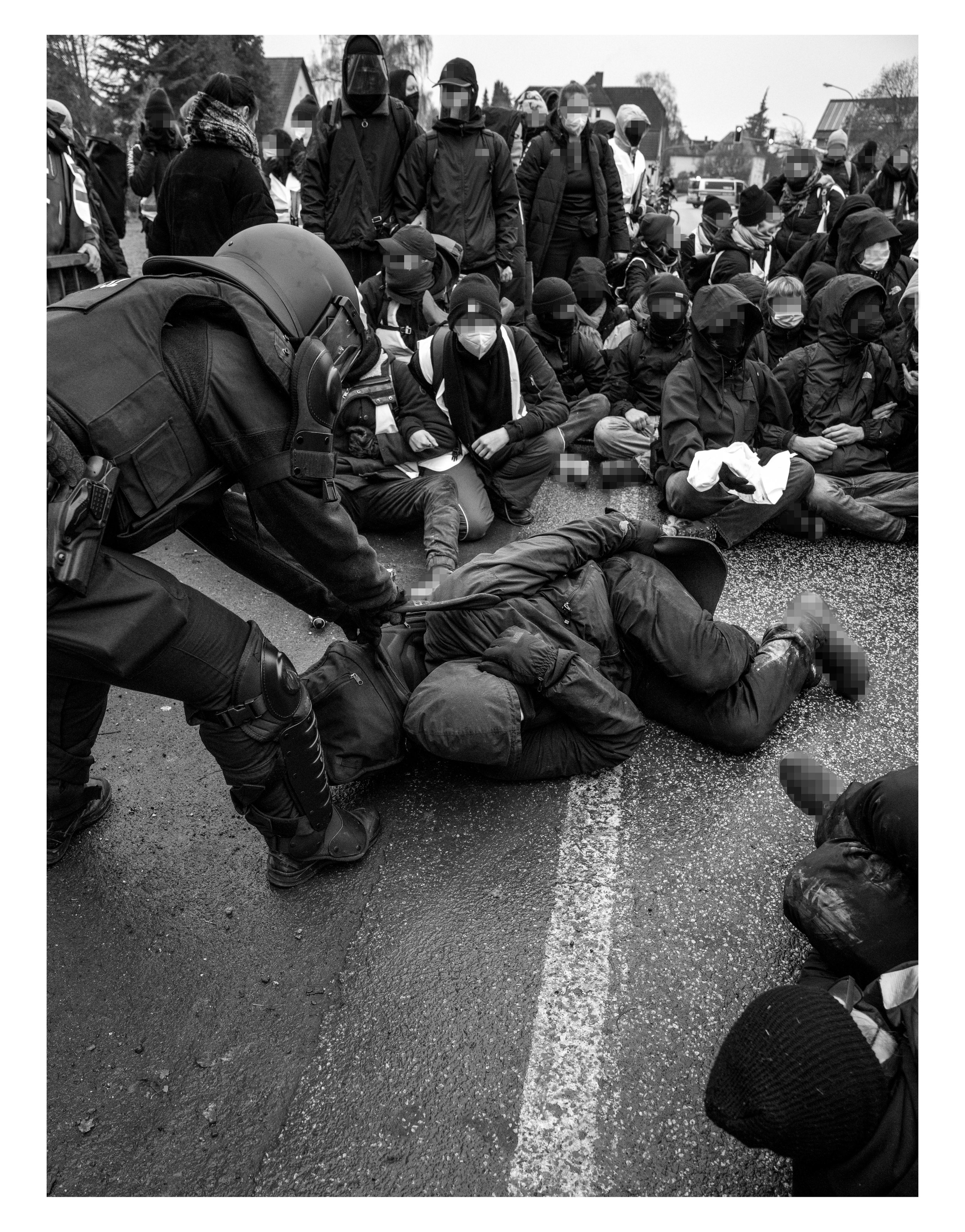 _DSC7022-Edit-2 zensiert.jpg