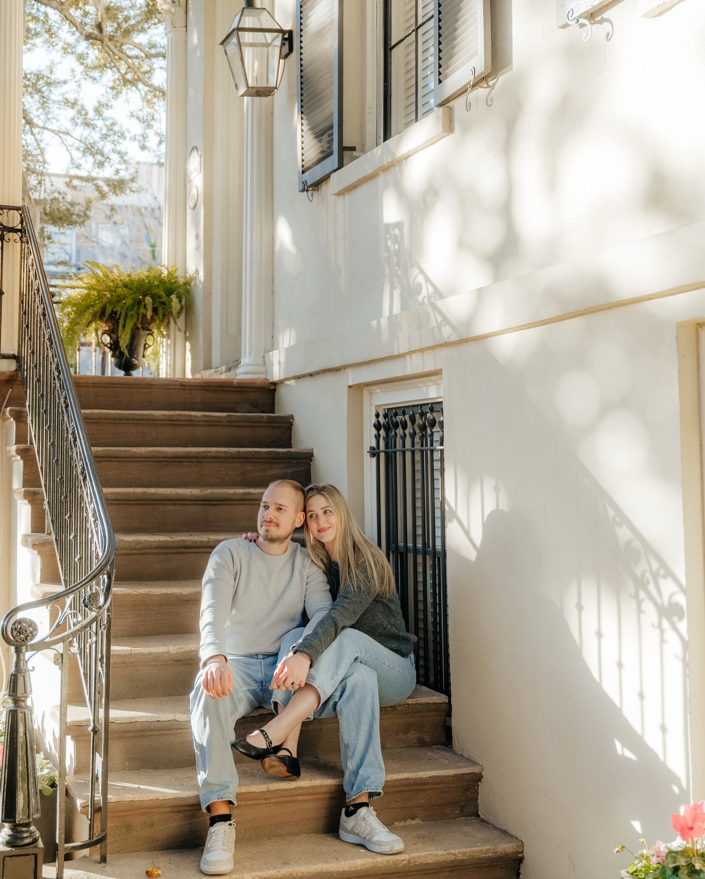 Sweet moments with this couple in the heart of historic downtown Savannah 🤍