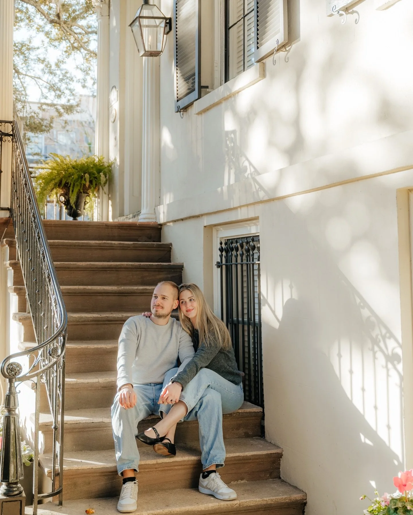 Sweet moments with this couple in the heart of historic downtown Savannah 🤍