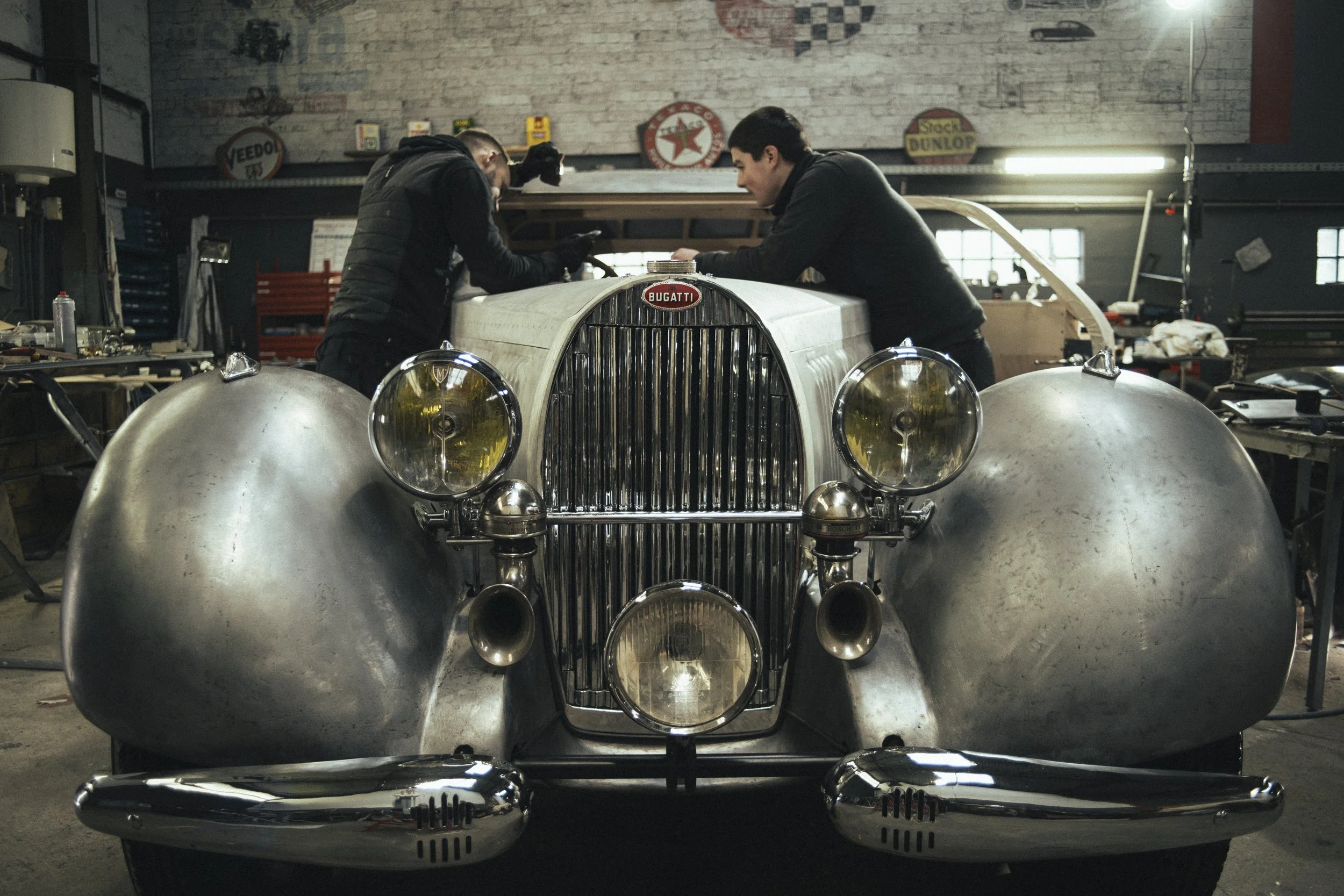 J7-Bugatti-1-SD.jpg