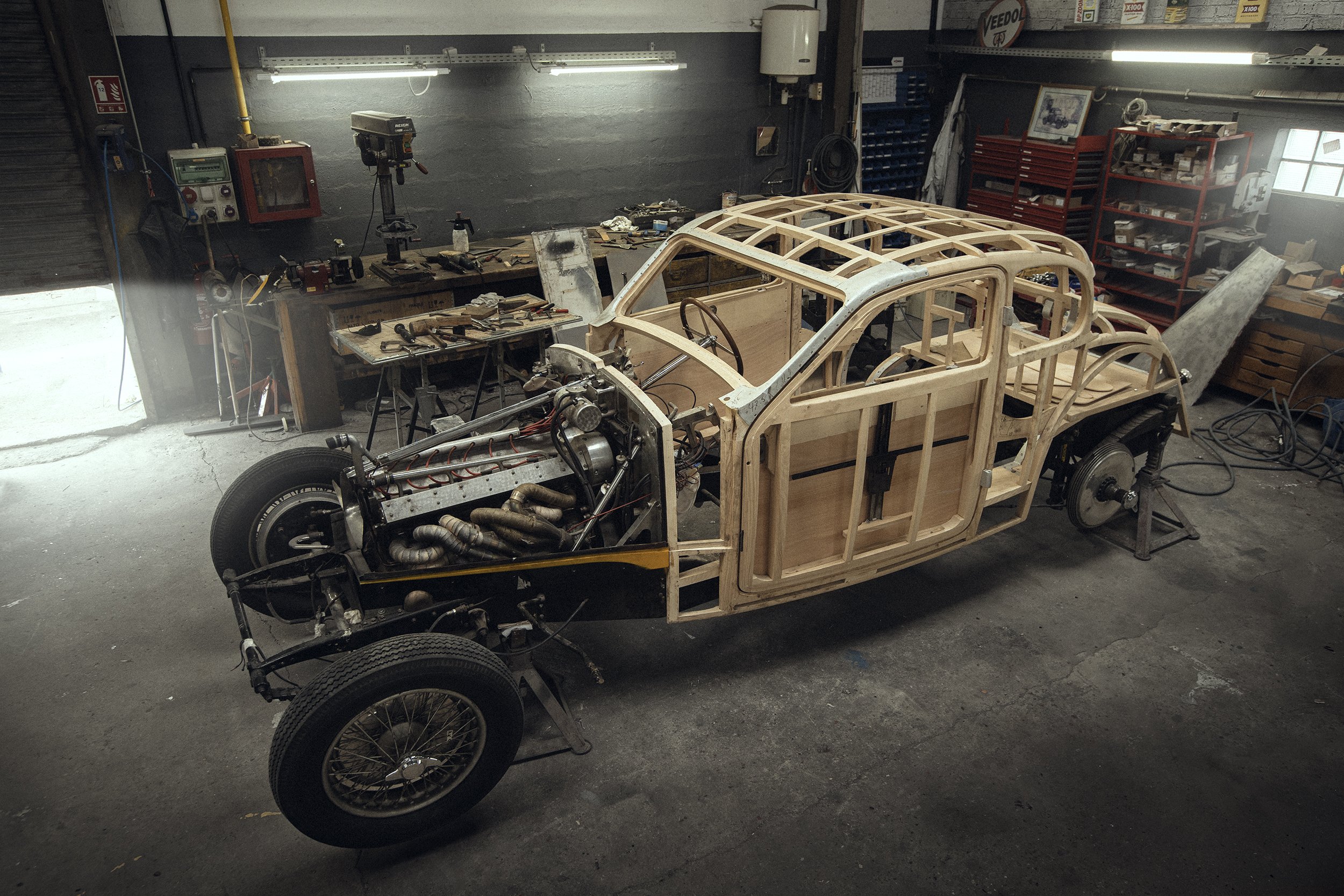 J1-Bugatti-16-SD.jpg