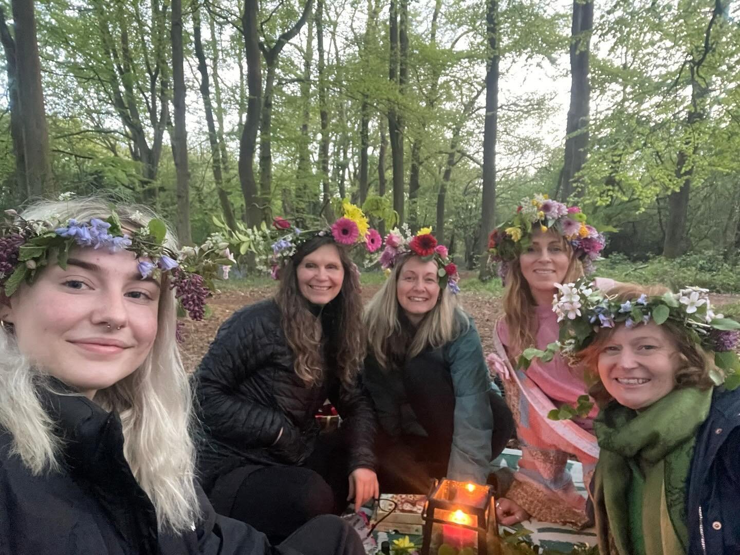 🔥 BELTANE BLESSINGS TO ALL 

The ancient Gaelic Celtic cross quarter fire festival, Beltane is celebrated this week, many gatherings beginning today as over time it has come to merge with the May Day festival ( but is actually much, much older than 