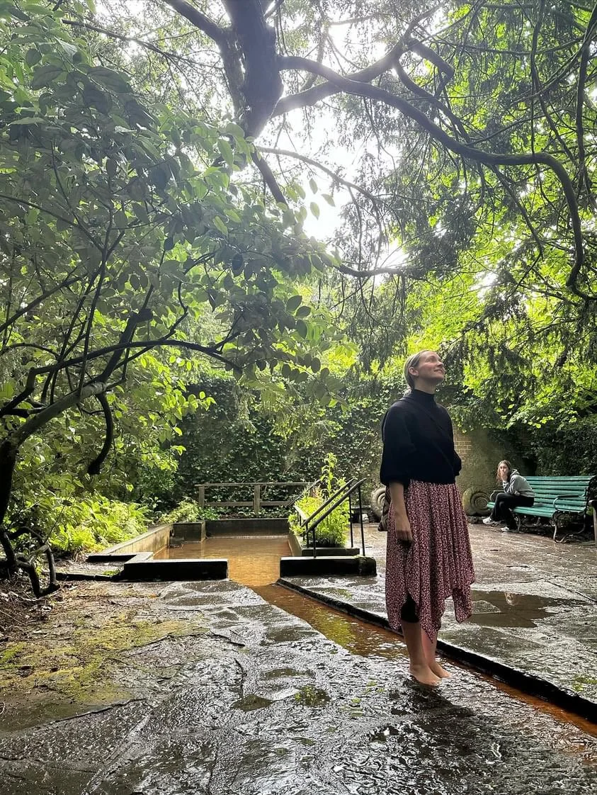 Sacred devotion, holy disruption