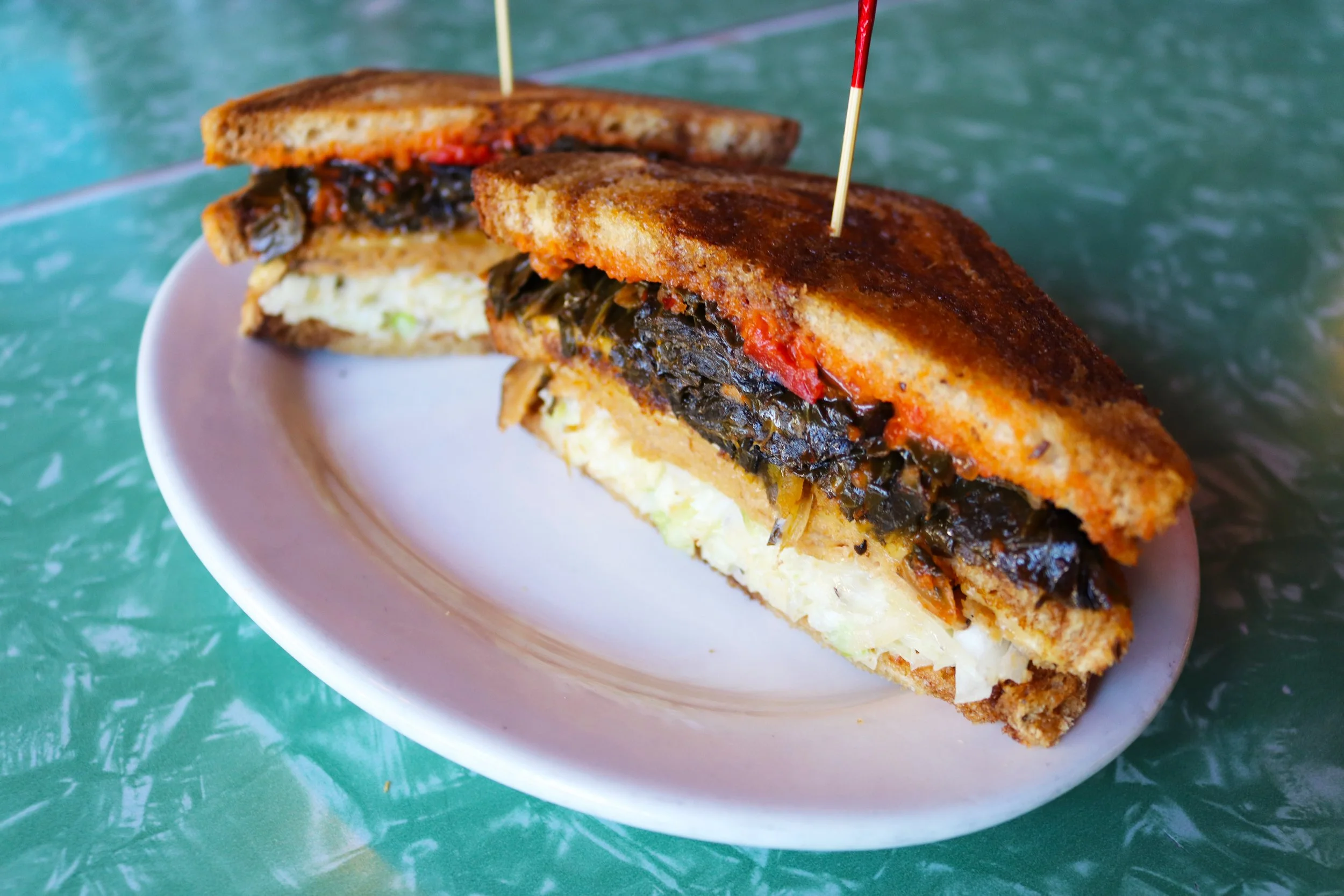 The Squawky & The Wolf  - 821 Cafe (Photo by Raven & Crow)