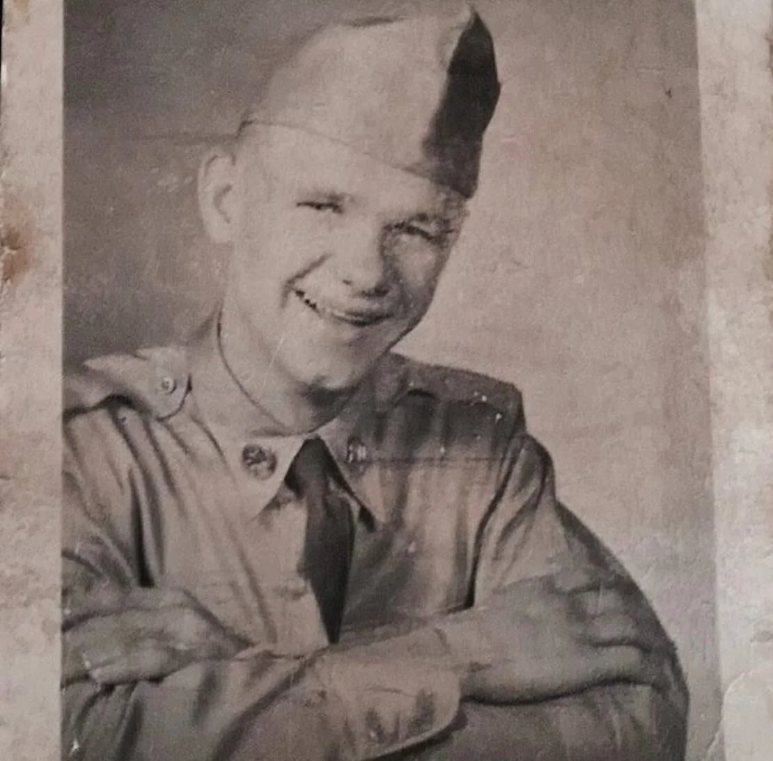 Happy Veteran&rsquo;s Day! So grateful for all those who have served, and currently serve, our great country. Thank you is insufficient. 🇺🇸

This photo is of my favorite vet, my grandfather, who served in the 82nd Airborne. We love you, Pop. 🤍✨