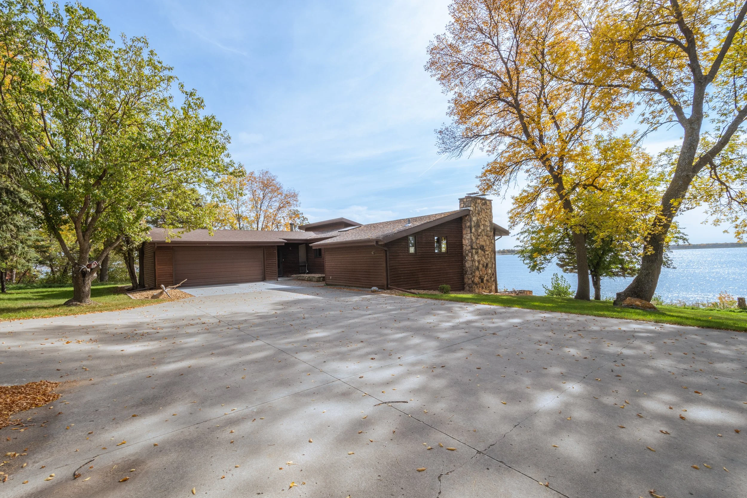 Current listings — High Valley Real Estate