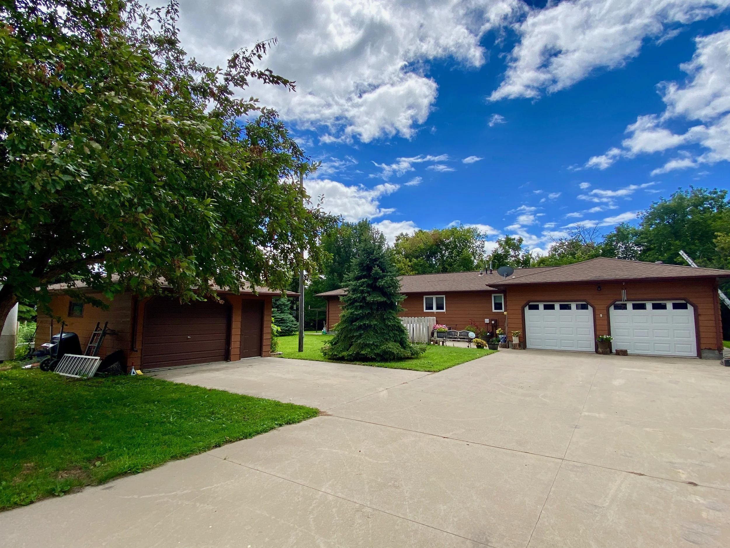 Current listings — High Valley Real Estate