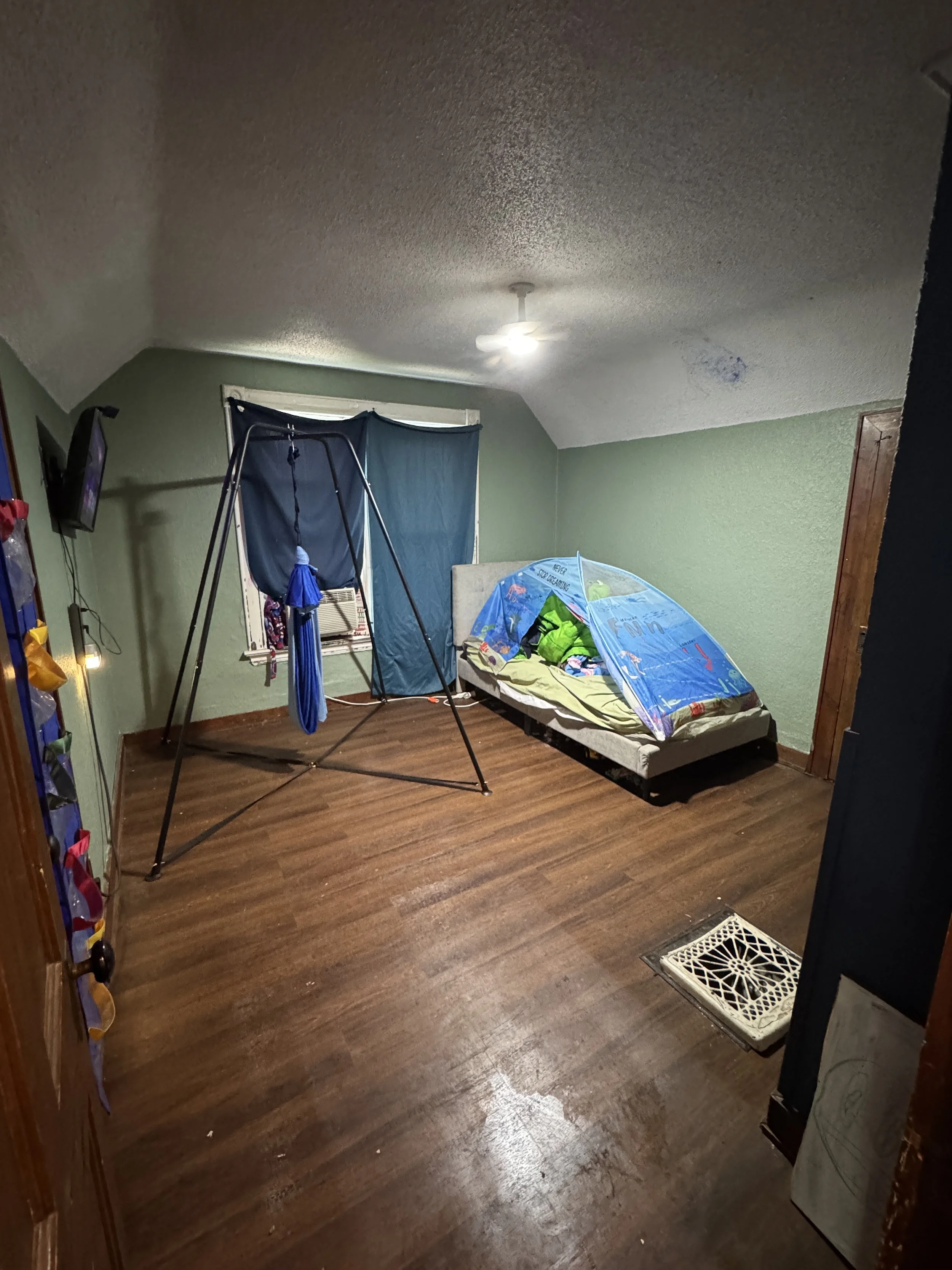 271D038F-C5F2-450E-B582-6E70D44E1C53.jpeg