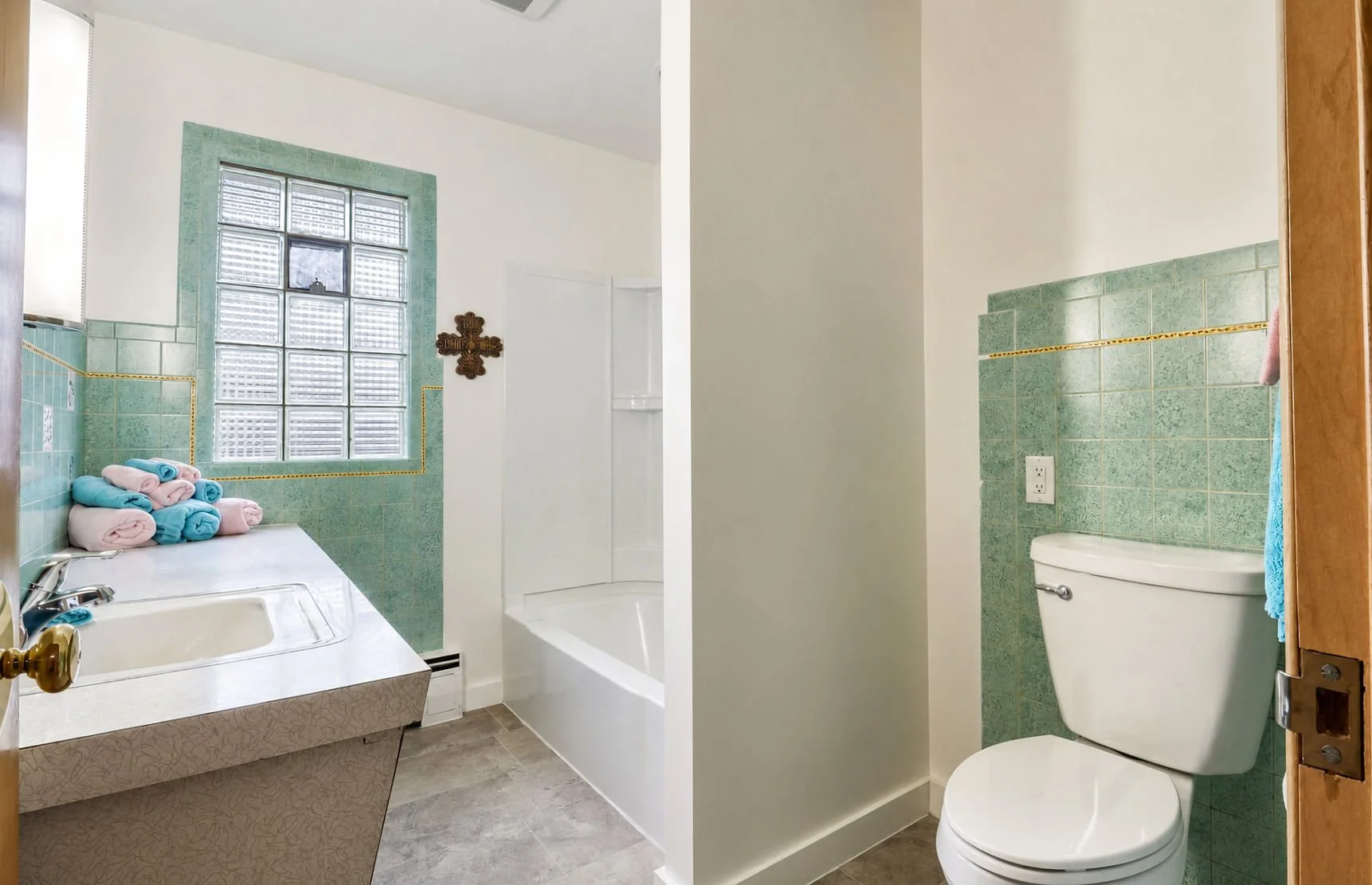 real-estate-tool-image-enhancement-1779147291933(1).jpg