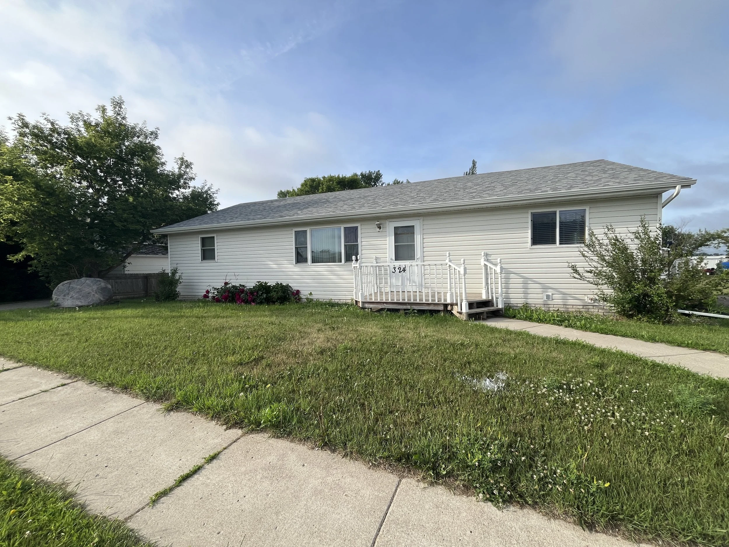 324 3rd St SE, Devils Lake, ND $239,000