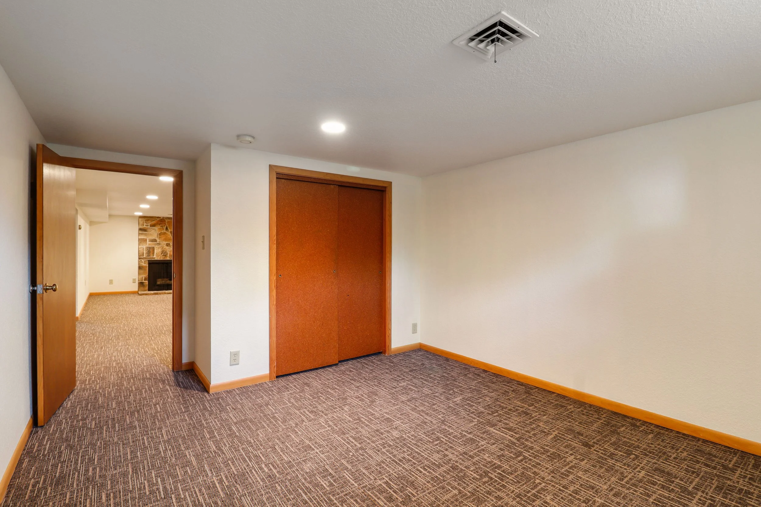 2320Hwy20-32.jpg