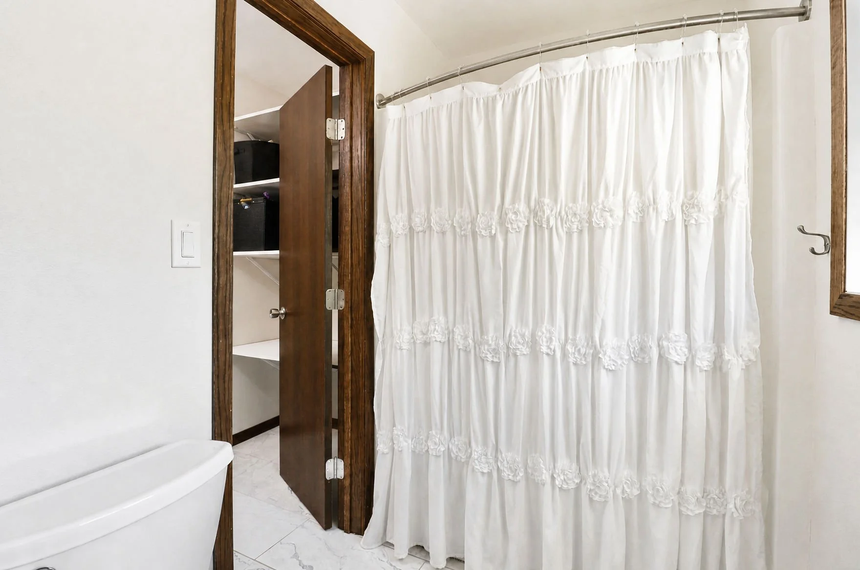 real-estate-tool-image-enhancement-1780335630534.jpg
