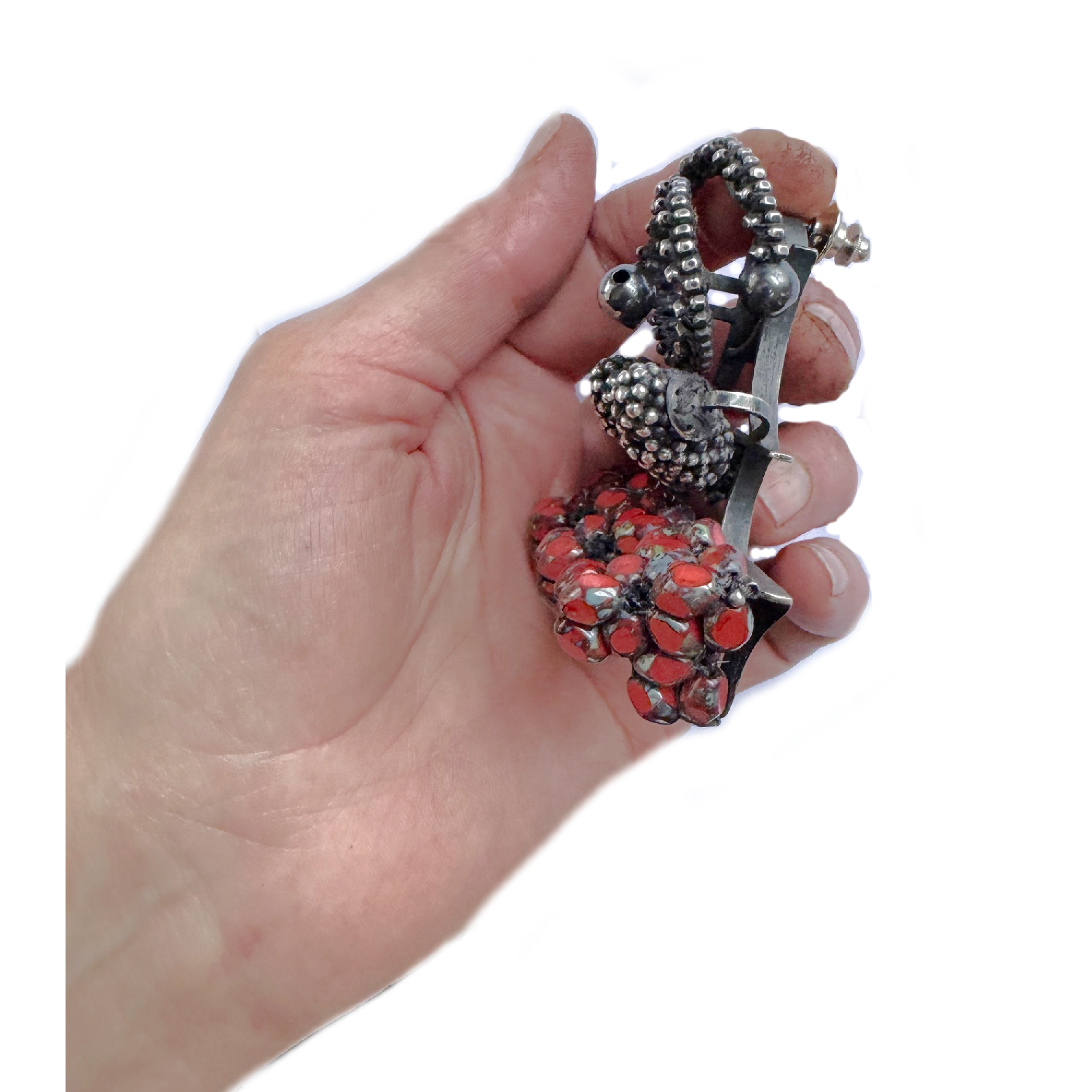 Dreamscape Brooch Image 6.png
