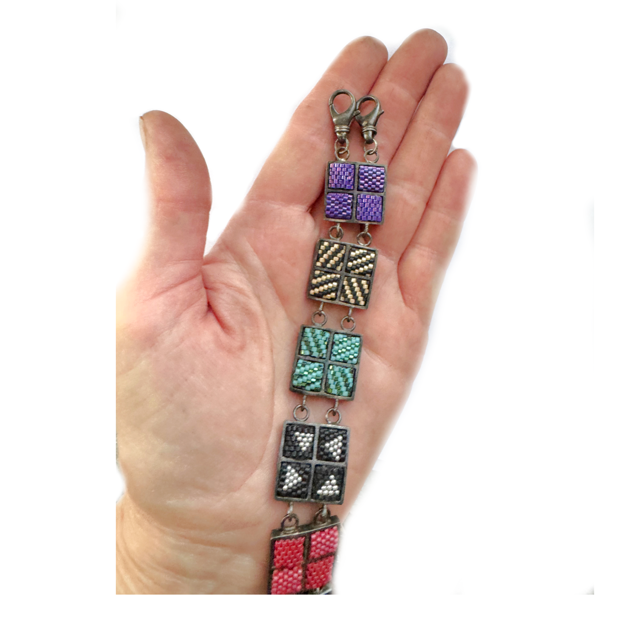 Confetti Bracelet Image 3.png