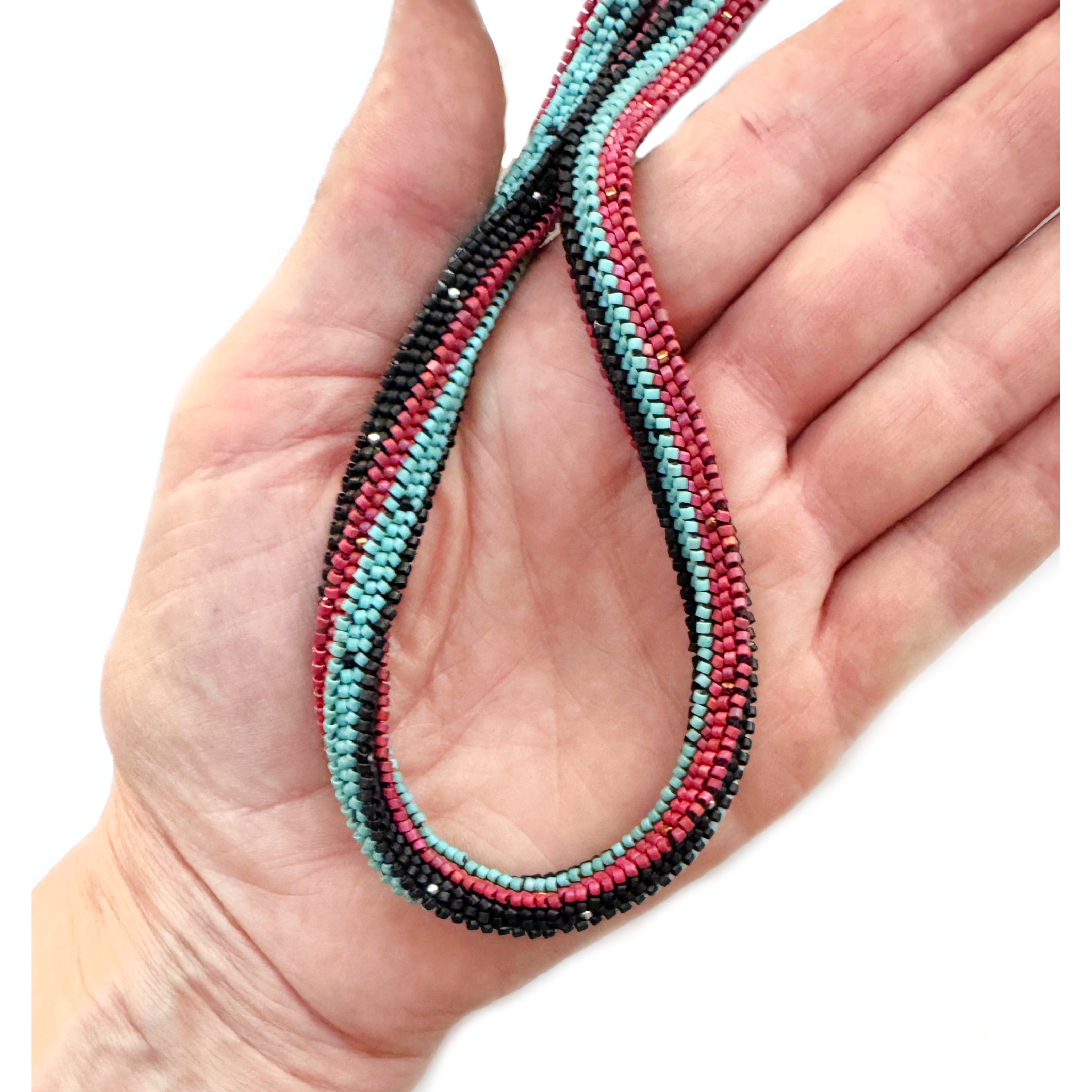Hexagonal Rope Necklace Image 3.png
