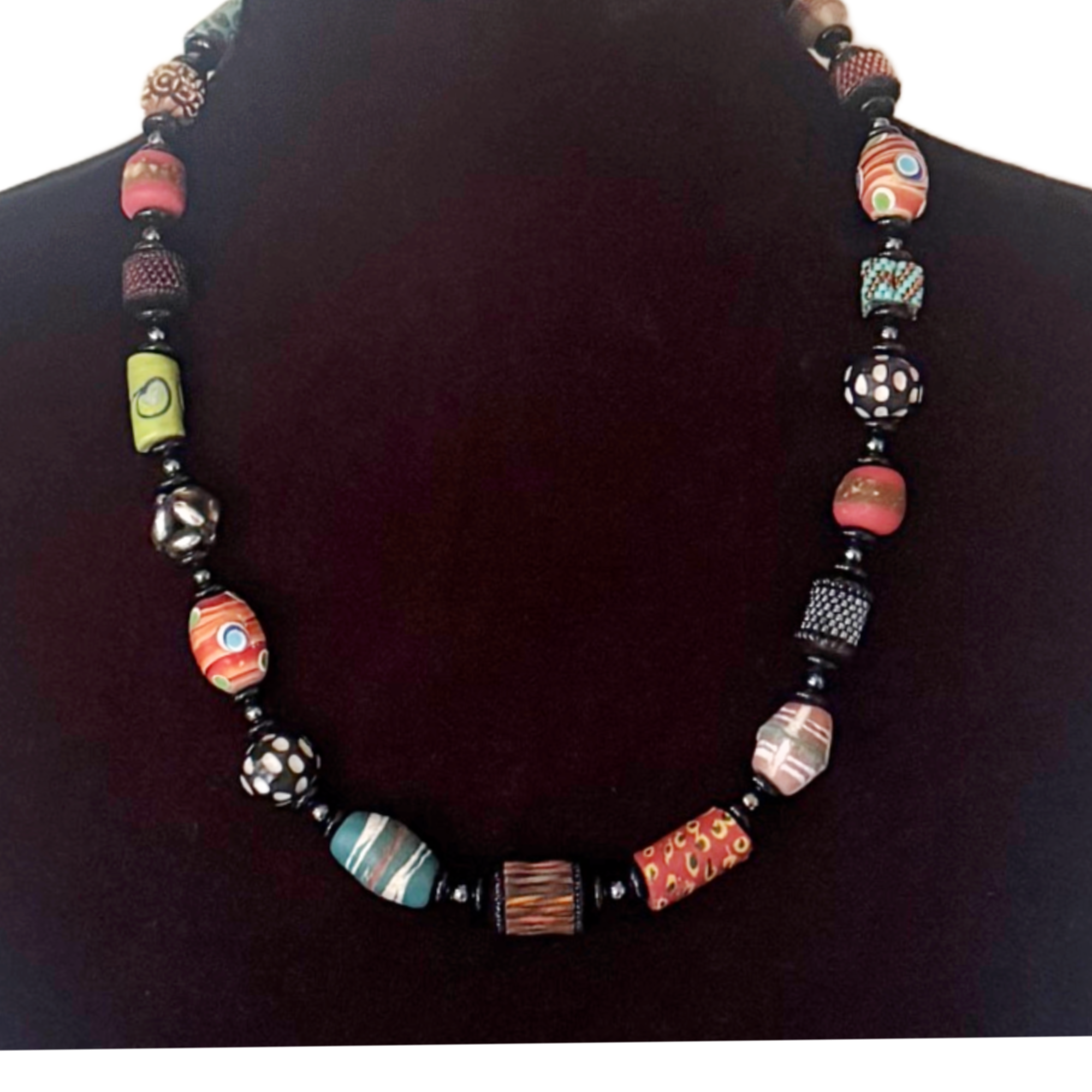 Trade Winds Necklace Image 5 a.png