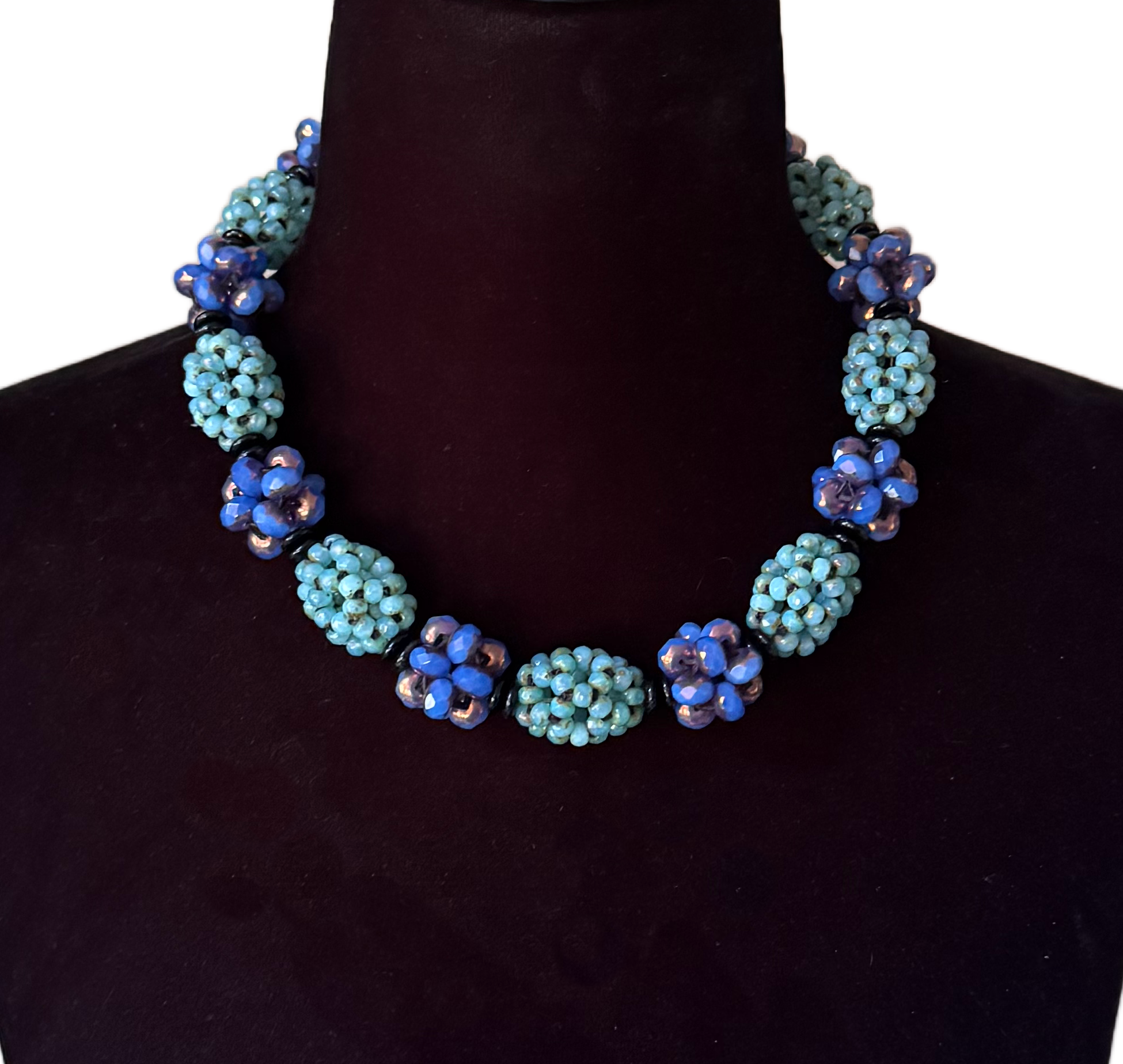 Cerulean Skies Necklace.png